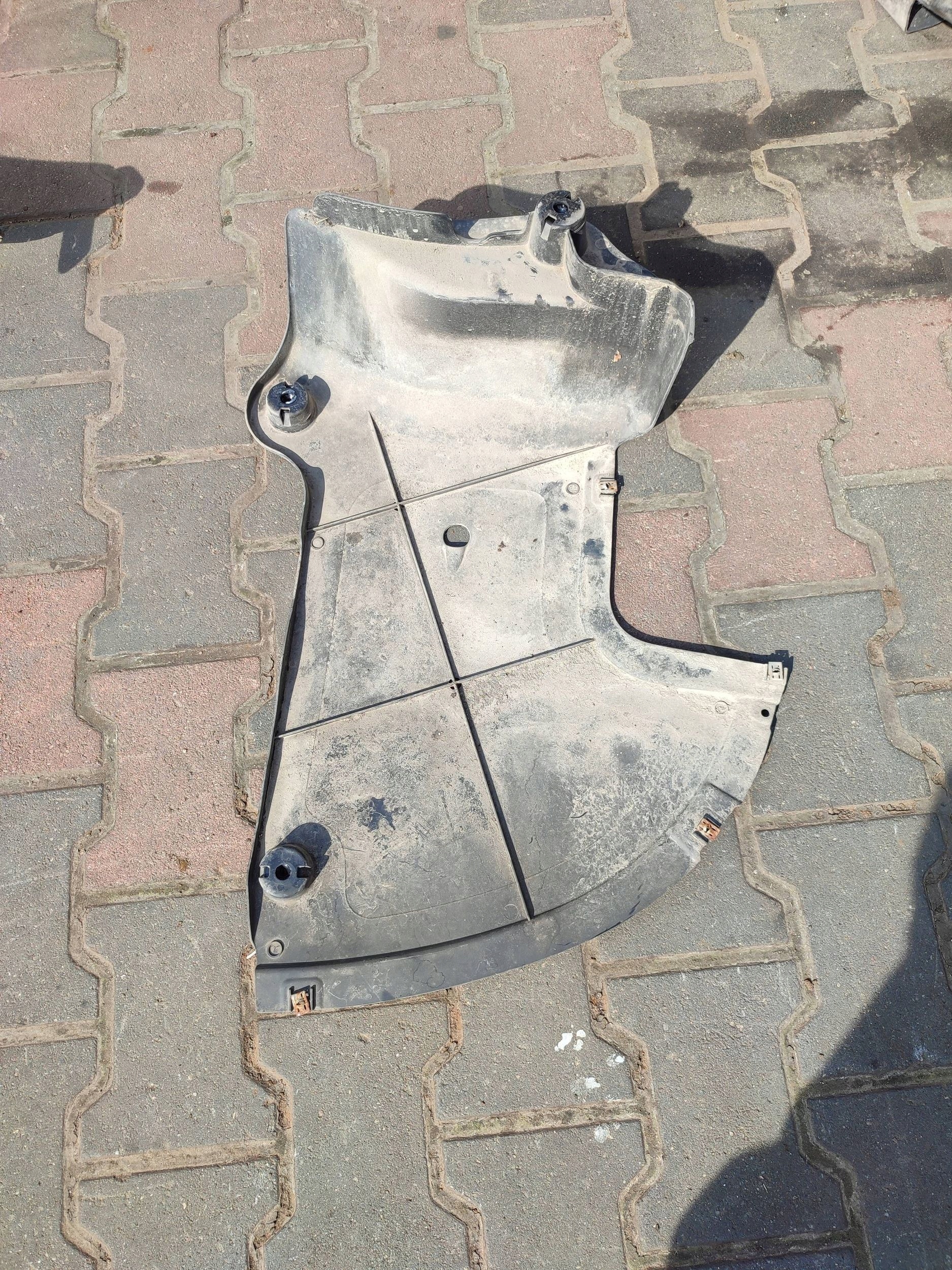 Skoda Scala 2020 rear part side right cover rear chassis