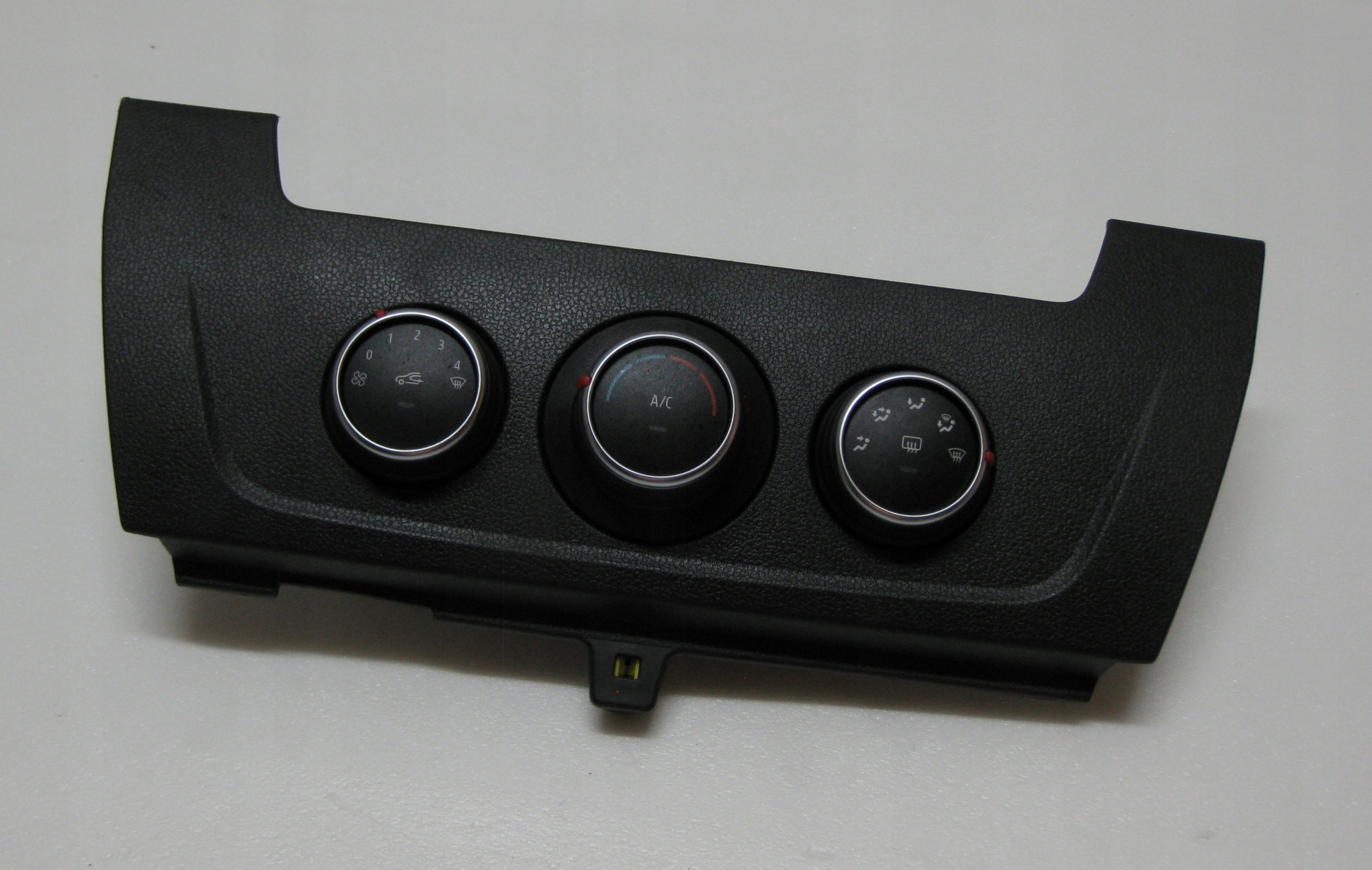 RENAULT MASTER III PANEL switch air conditioning devices 275106521R