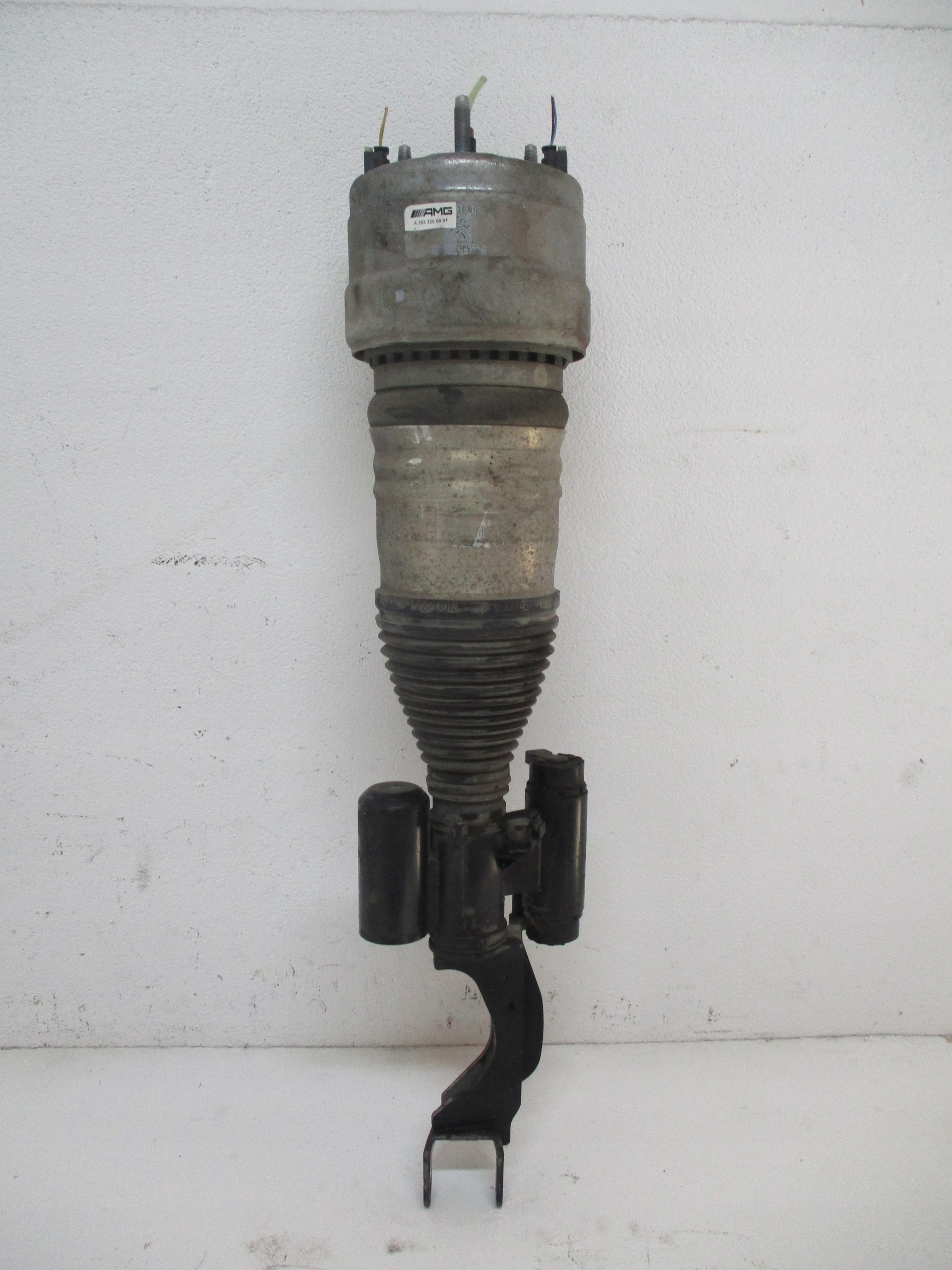 shock absorber AMOR MERCEDES CLS 257 AMG front right