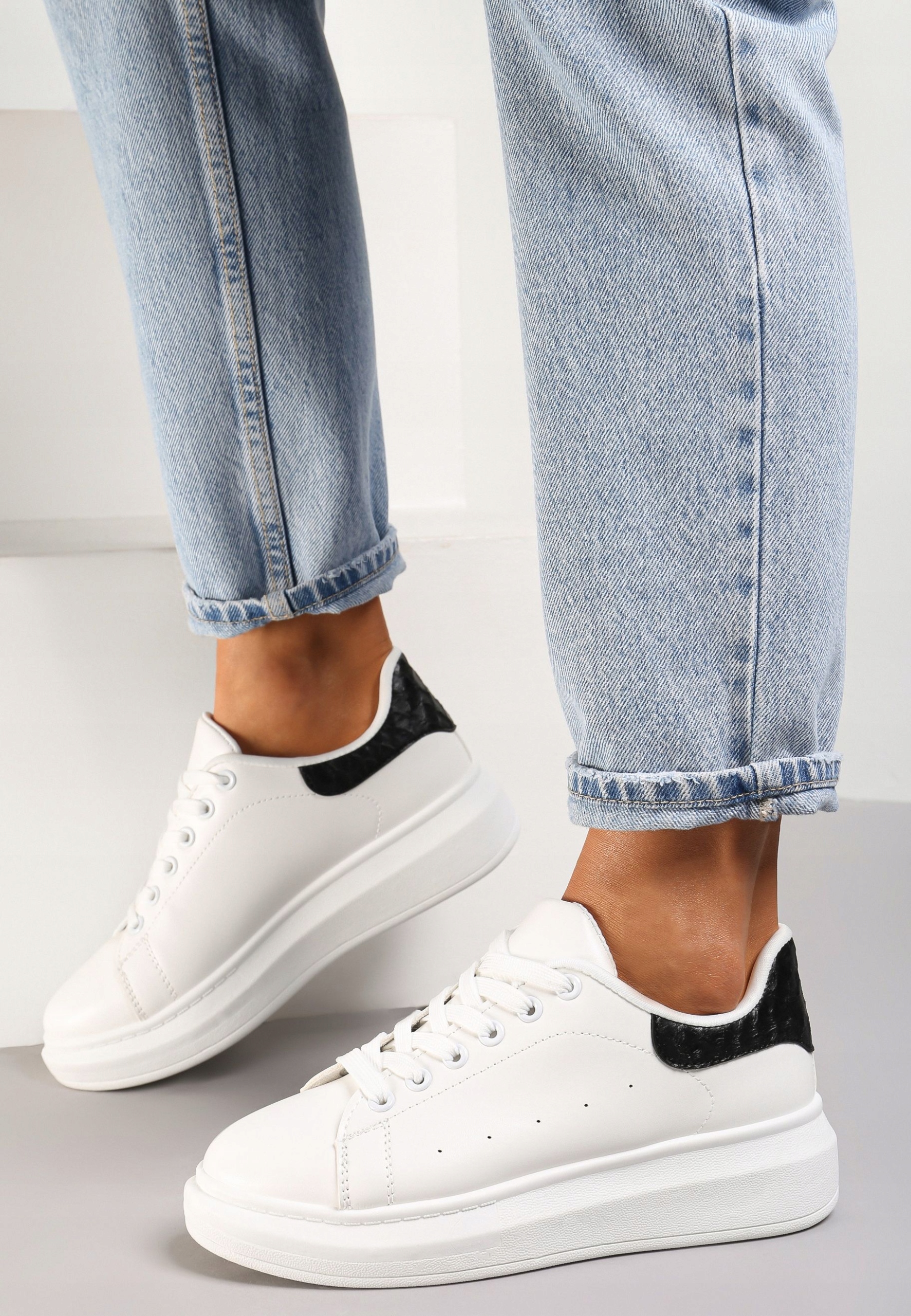 Biało-Czarne Sneakersy 41