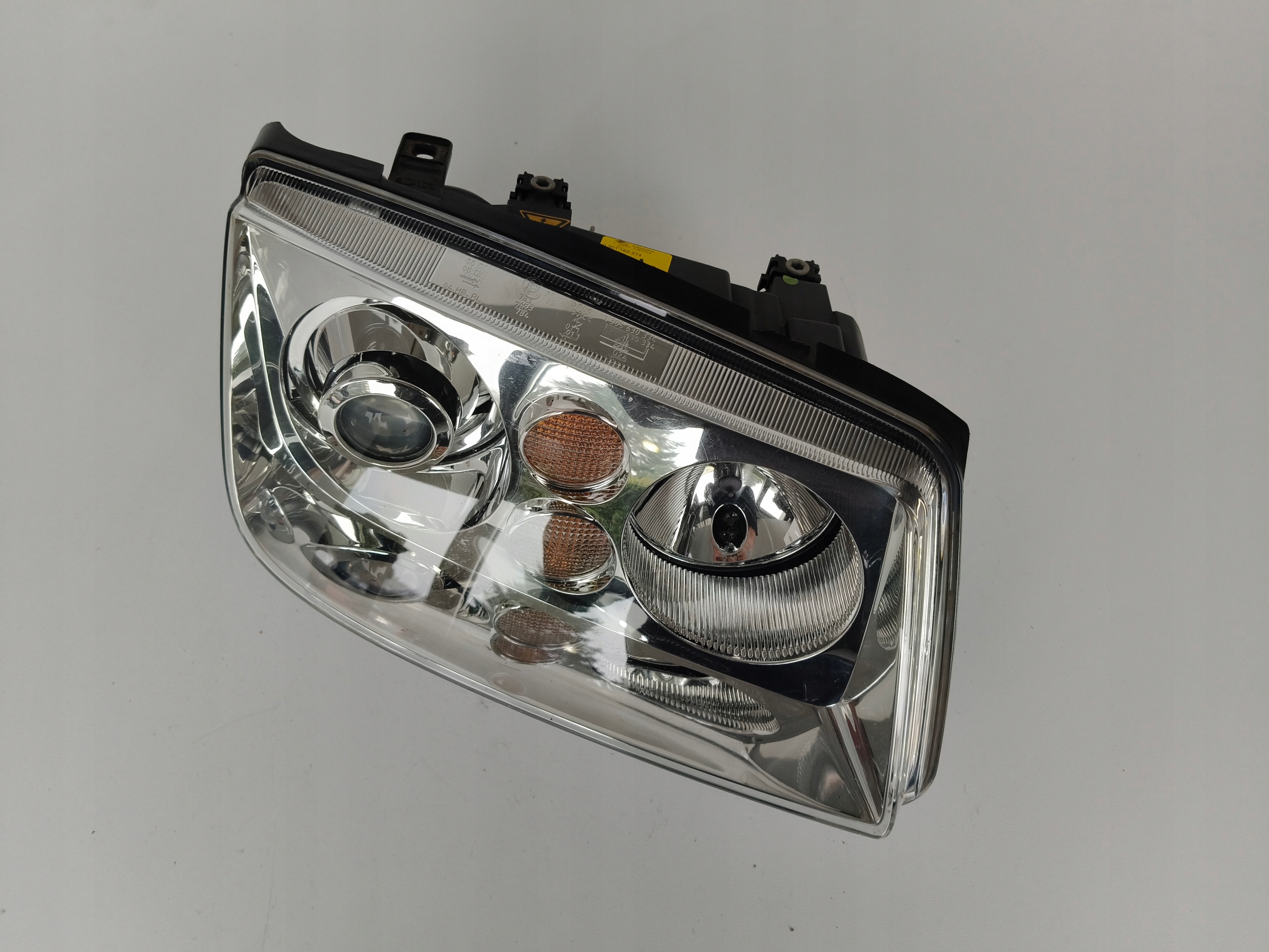 light right REFLEKTOR VW BORA 1J5 XENON