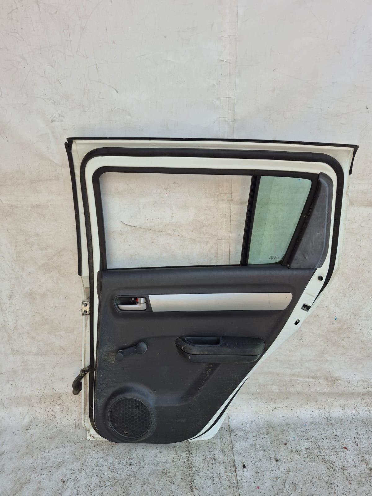 SUZUKI SWIFT MK7 10- door right rear part rear. complete