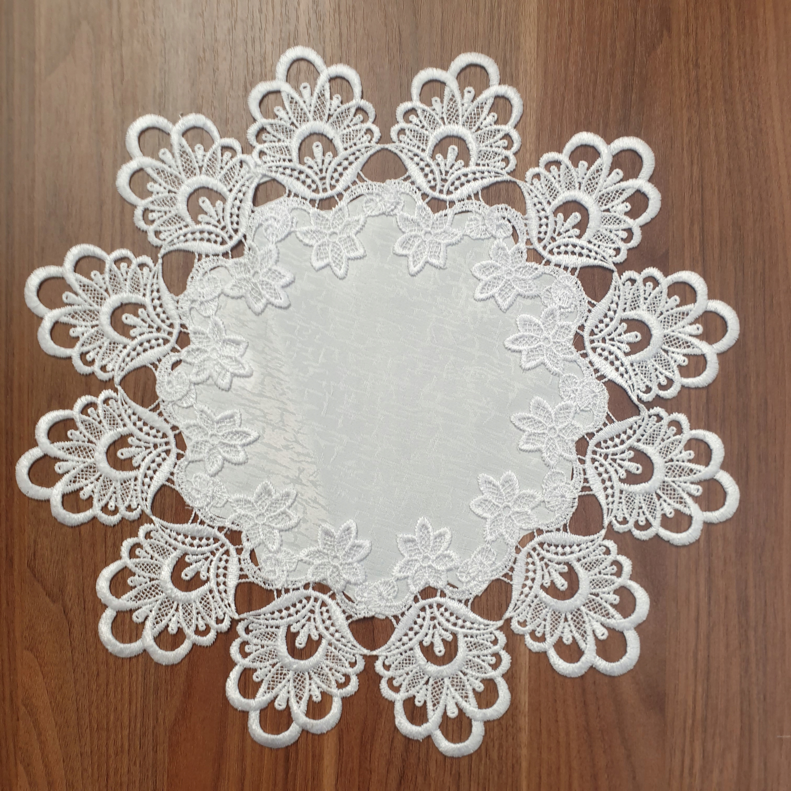 SERWETKA Z GIPIURY okrągła śr 50 cm BIAŁA Marka inna