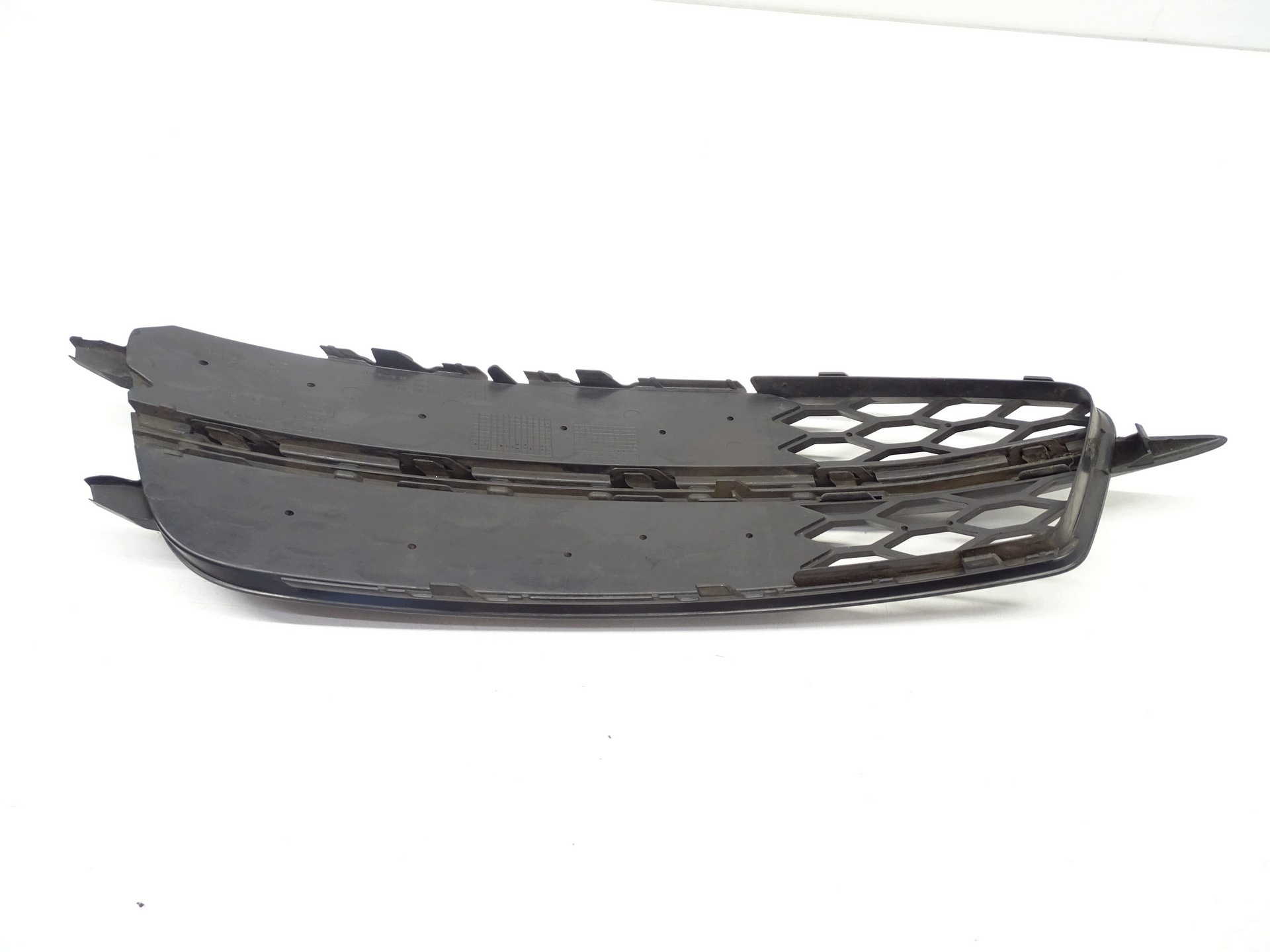 grid grille of a bumper right front front AUDI A6 C7 4G S-LINE 4G0807682D