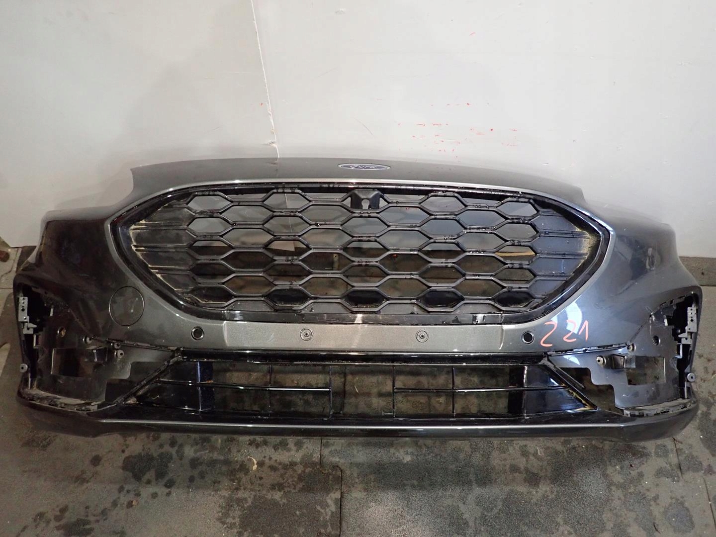 STOSSSTANGE VORNE VORNE FORD KUGA MK3 2019- ST-LINE