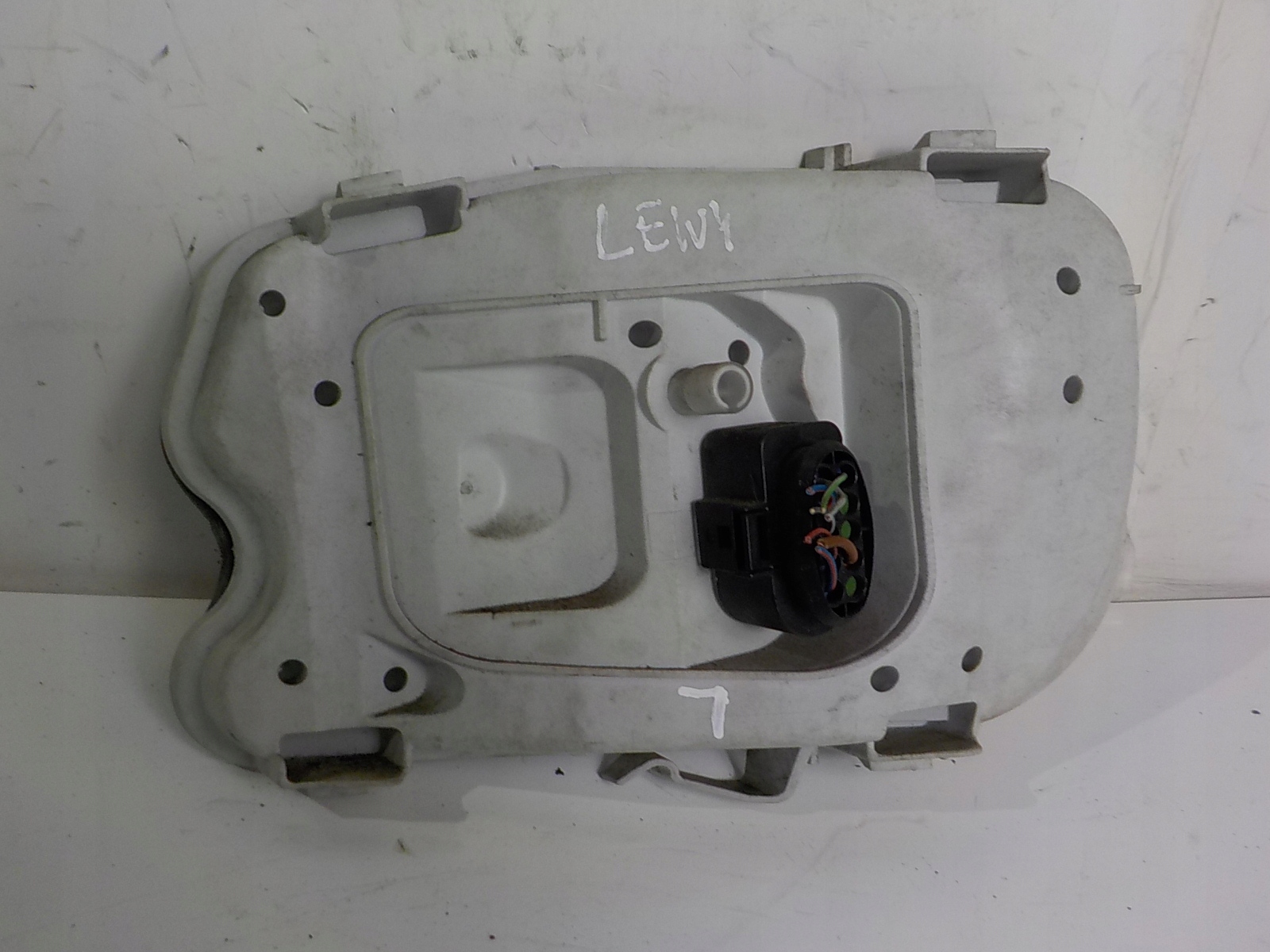 AUDI A6 C6 light housing left rear part rear