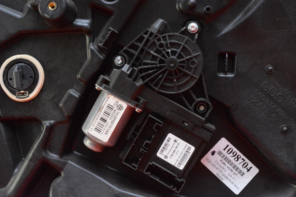 window regulator left front EU 5K1837729N VW GOLF 6 VI 5D HB 08-15