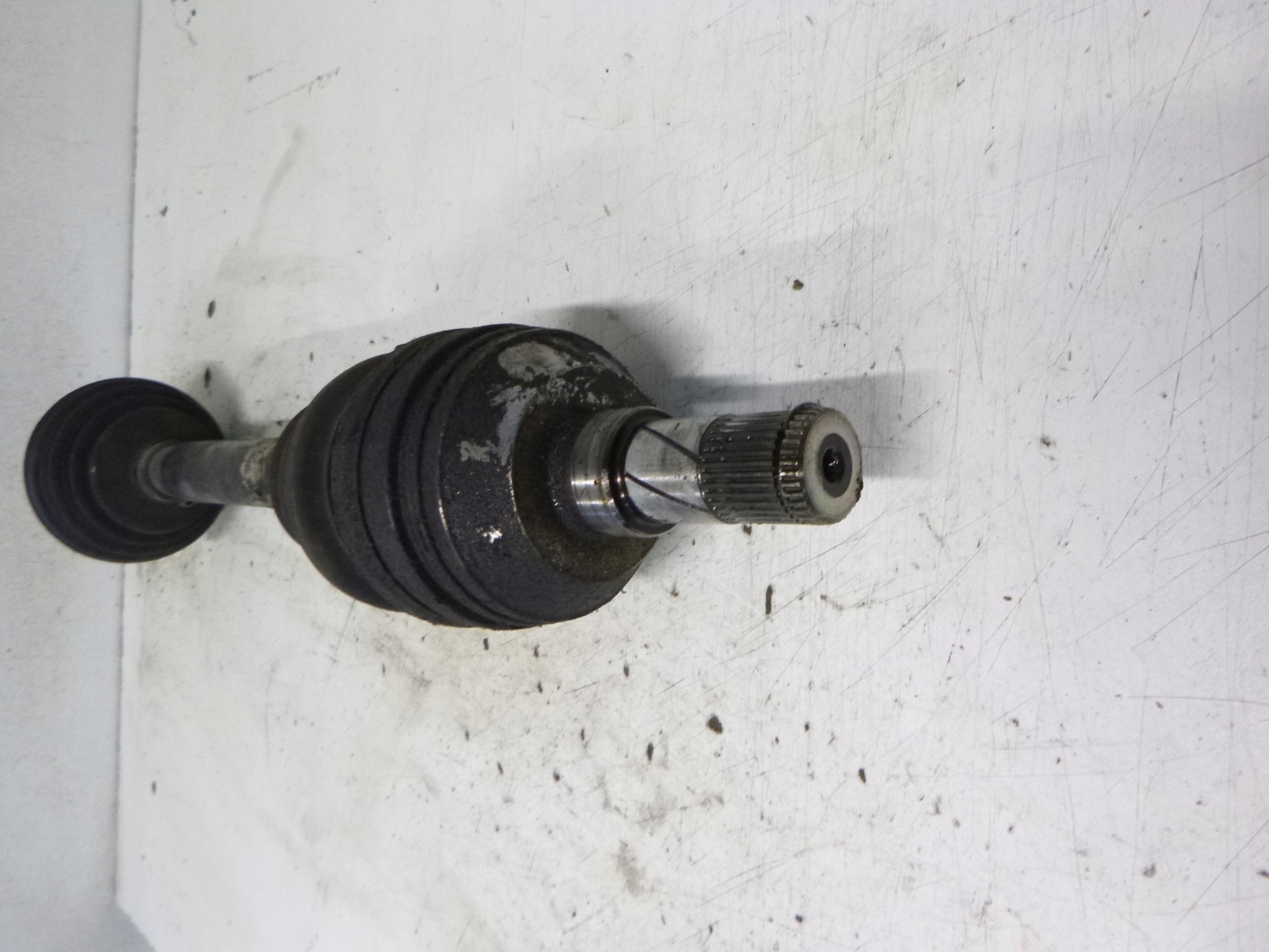 semi-axis left Opel Vectra C Signum 2.2 04r.