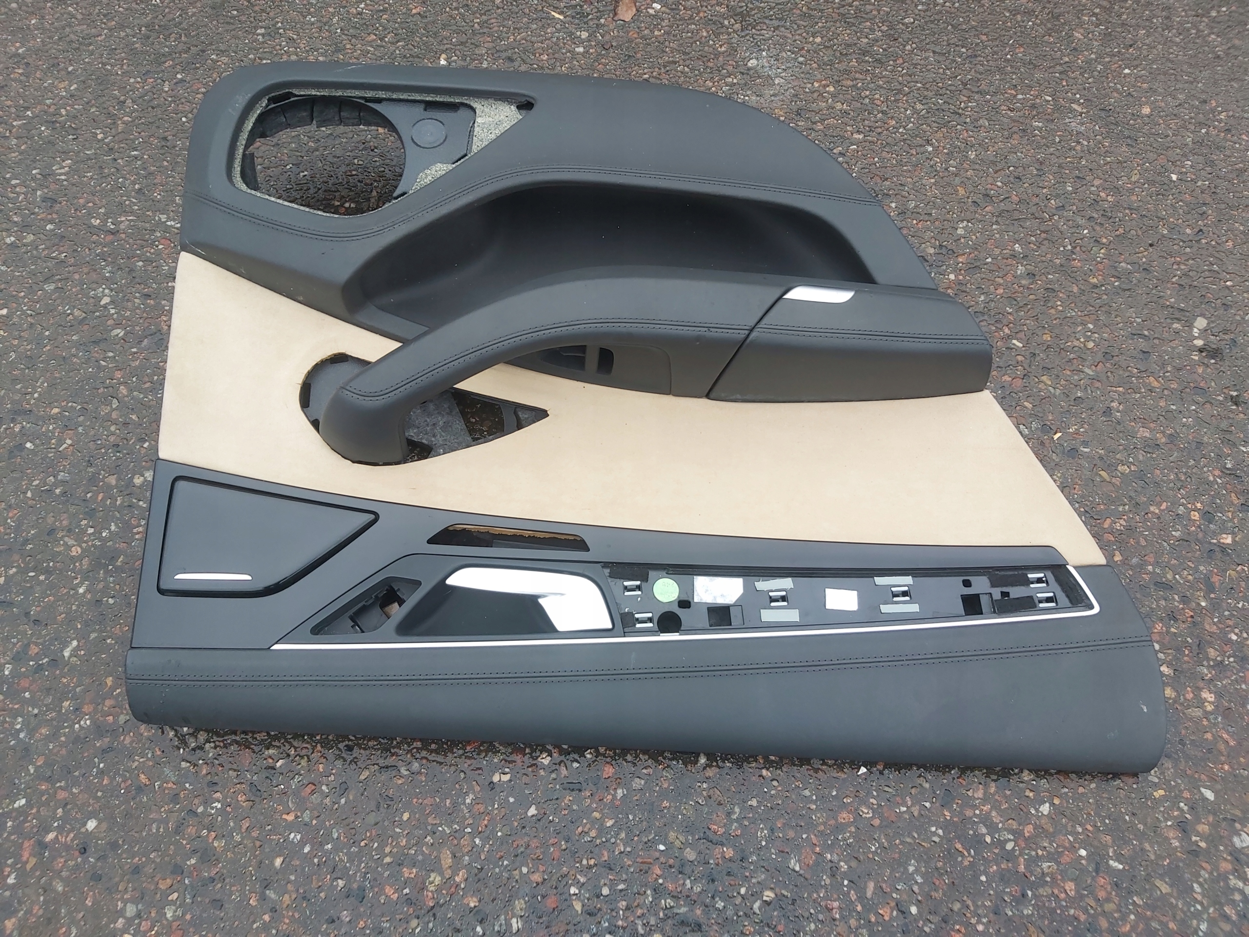 upholstery side door left rear part AUDI A8 D4 4H BDB!!