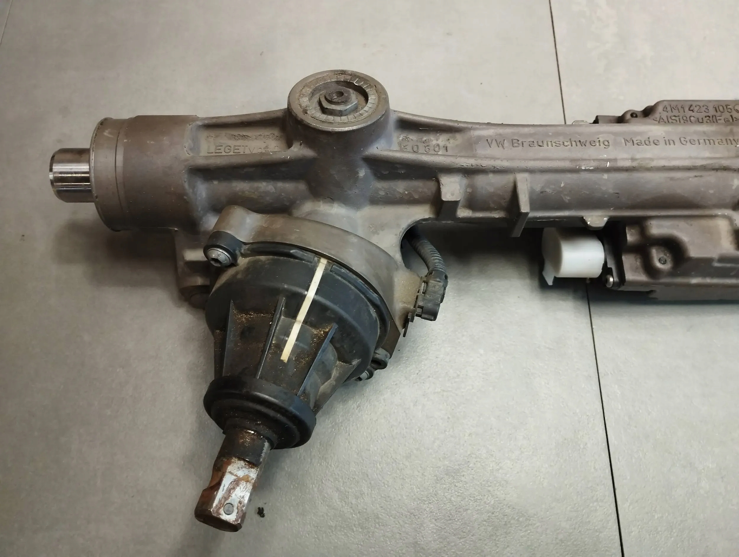 Audi Q7 4M 2021 servo control 4K1423053E