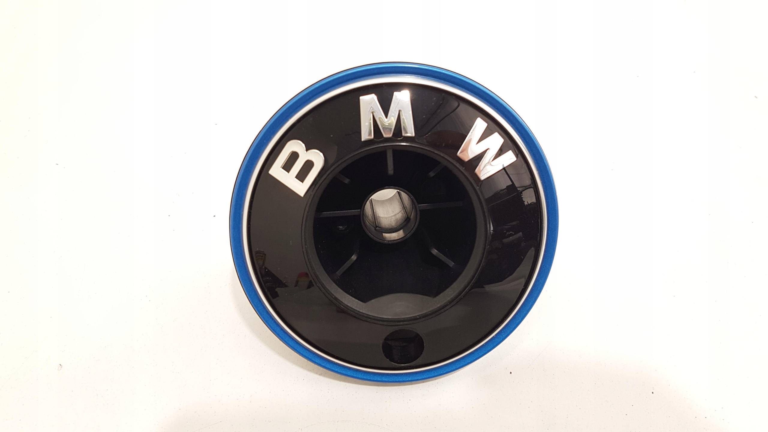 BMW I20 IX20 ZNACZEK LOGO EMBLEMAT 9492156-09