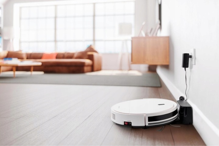 2w1 MOCNY ROBOT SPRZĄTAJĄCY ODKURZAJĄCY MOPUJĄCY MEDION SZCZOTKA+2xBOCZNE Czas ładowania 350 min