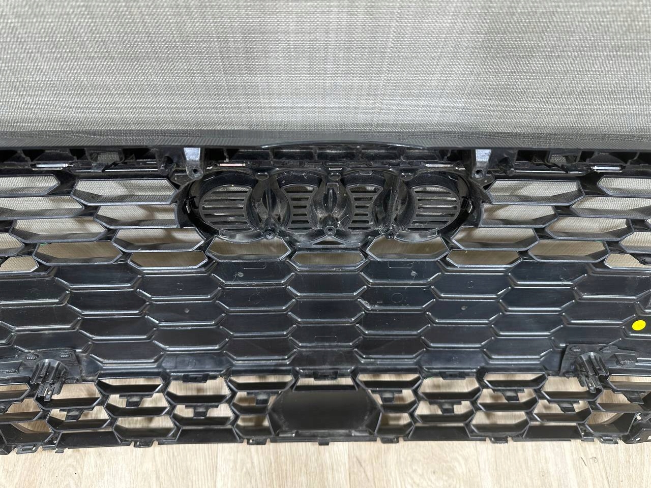 Grille AUDI A3 8Y 2020-2023 8Y0853651A