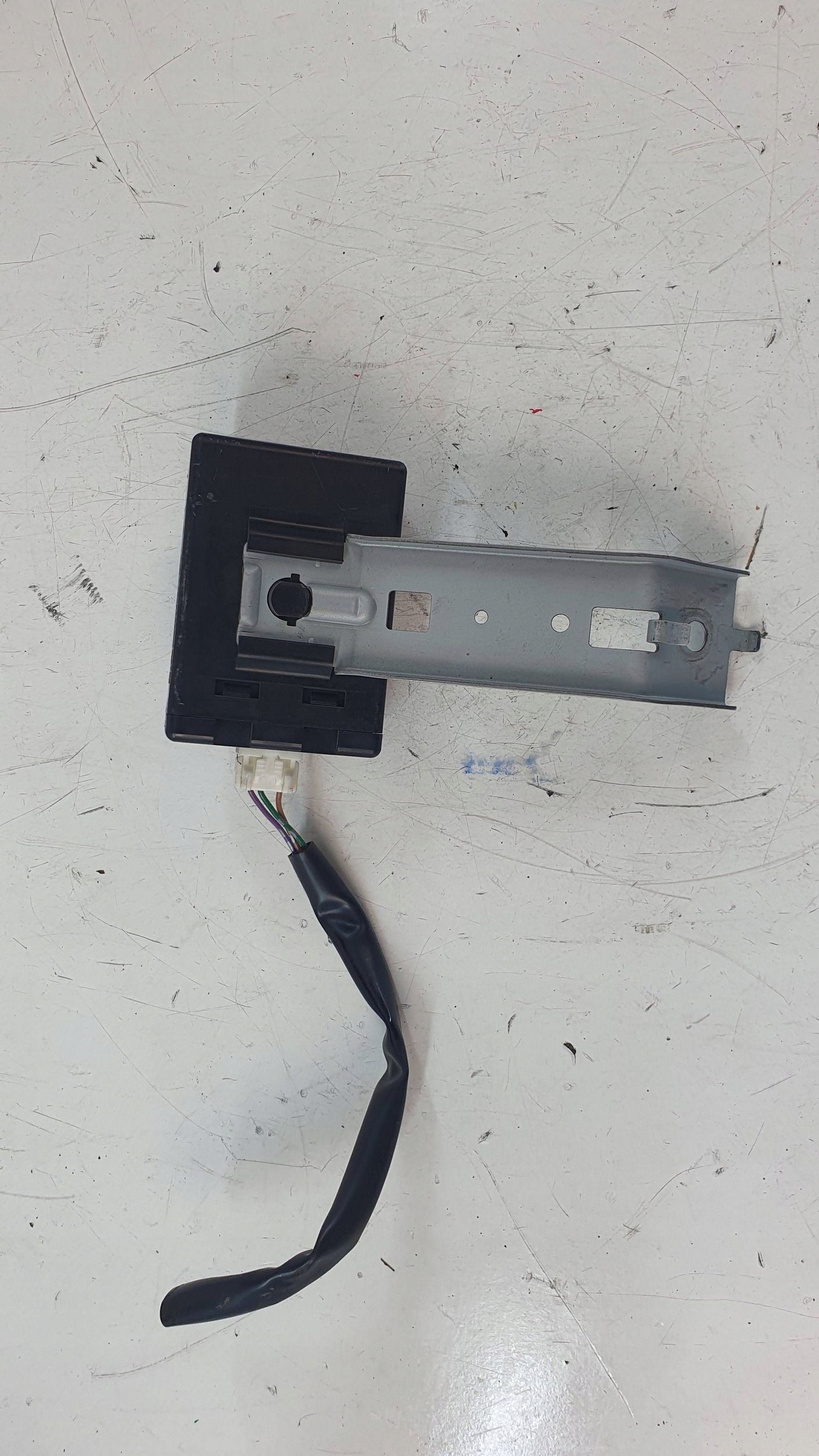 Nissan Juke and 1 F15 computer module control unit