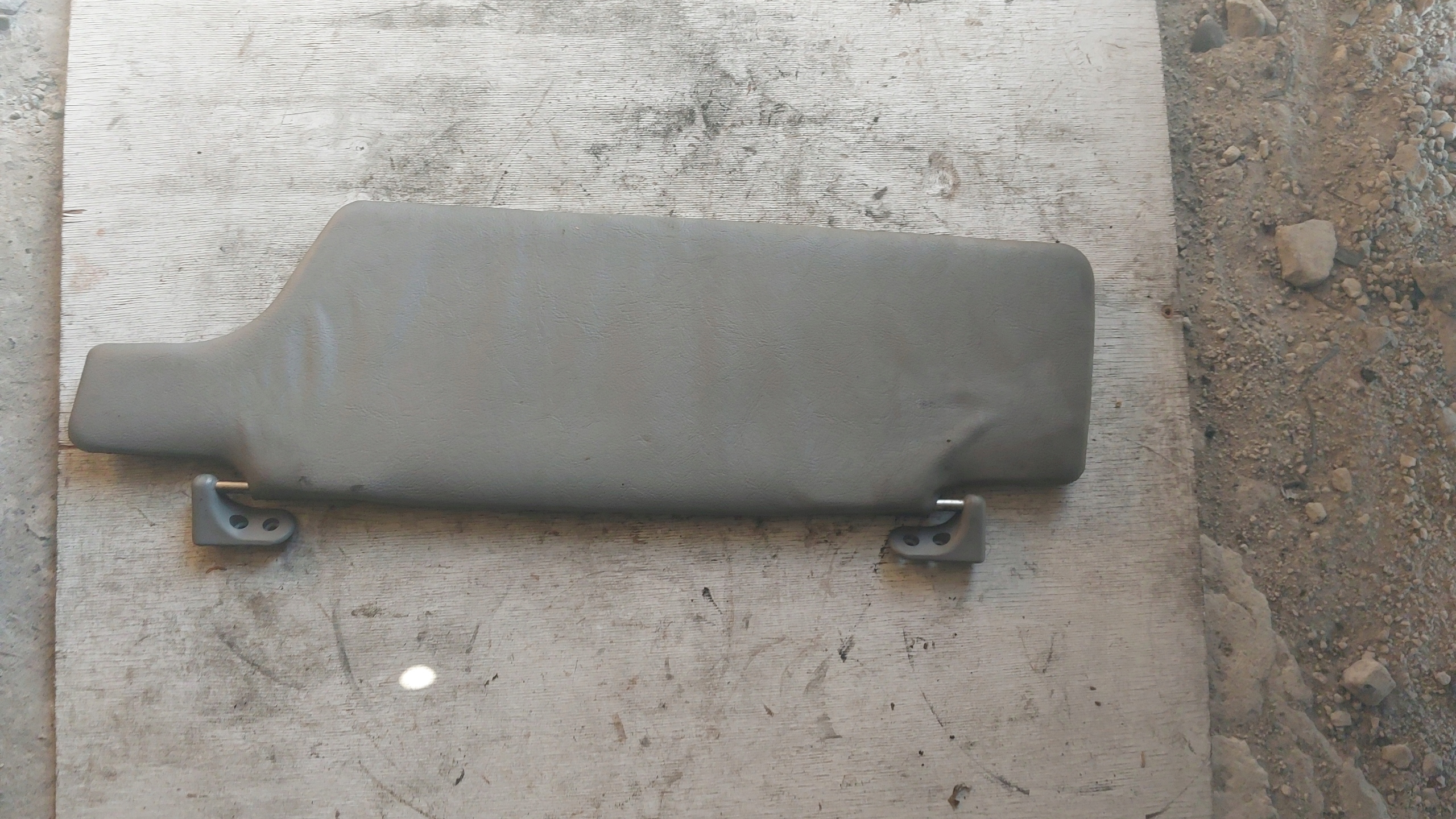 VW LT 28 35 46 SPRINTER cover PRZECIWSLONECZNA left 95-05 R.