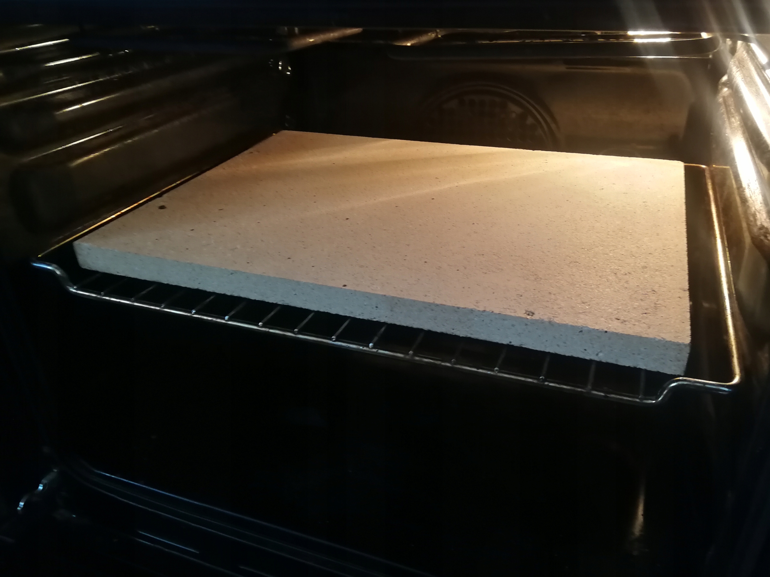 ZESTAW KAMIEŃ DO PIZZY SZAMOTOWY + ŁOPATKA +DESKA! Marka Rösle