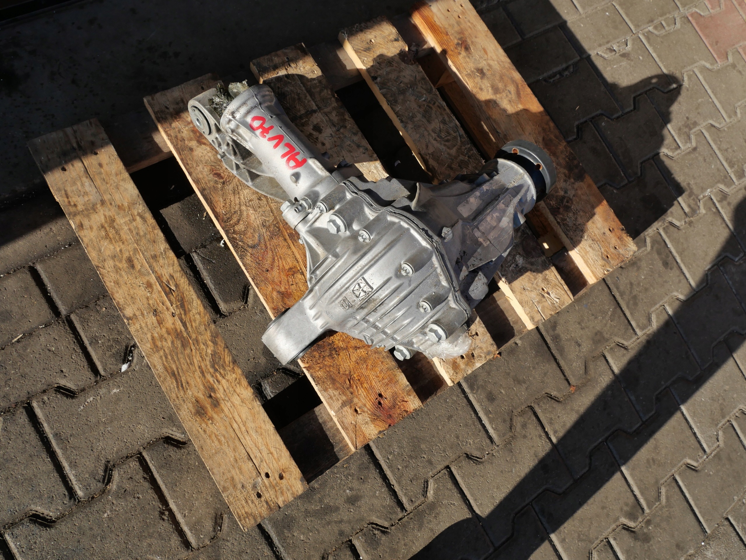 differential diff front front P68263986AA JEEP GRAND CHEROKEE WK2