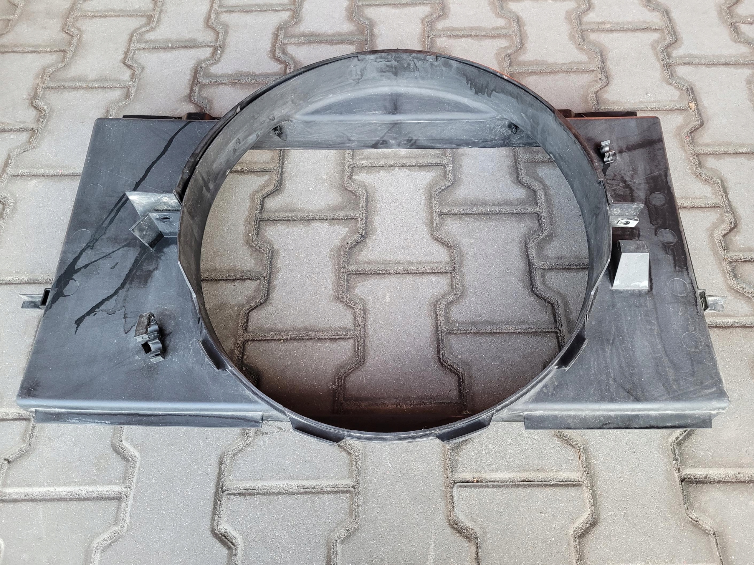 obal kryt ventylátora 151831540 HUMMER H2 6.0 V8