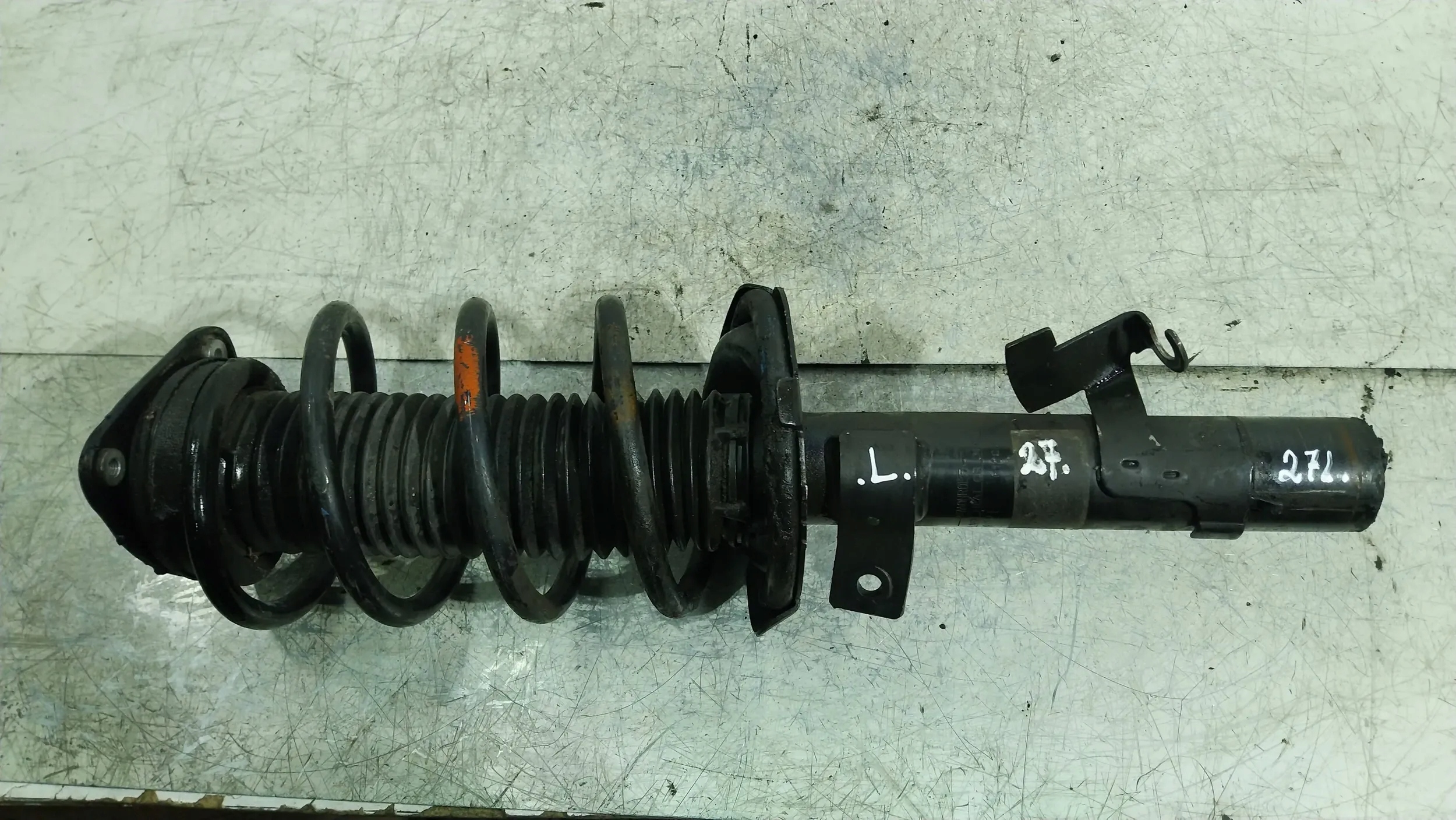 shock absorber front left 3M51-18K001-CCK Ford C-max MK1 Volvo C30 S40 V50