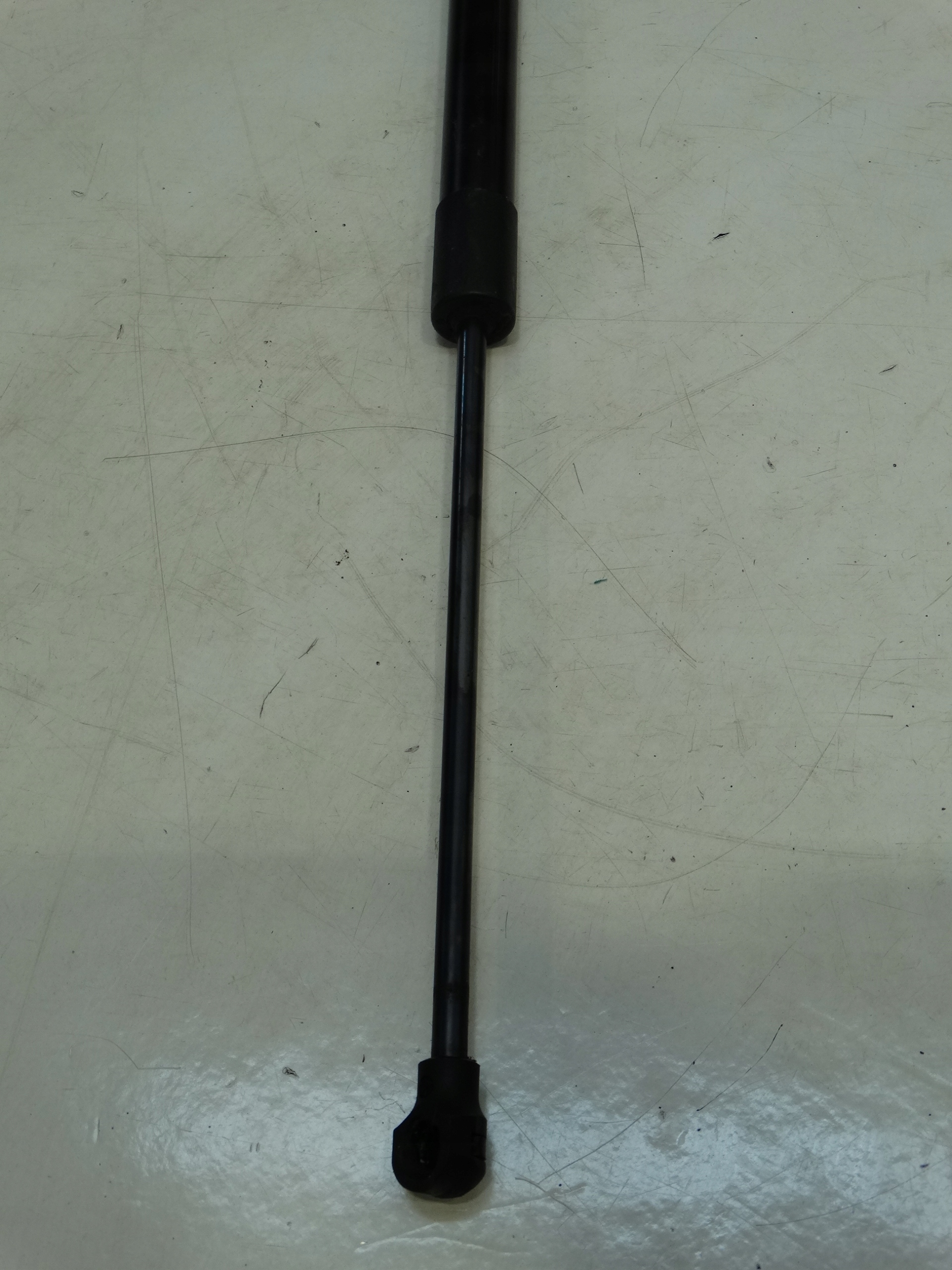 damper bonnet boot CITROEN C4 III 20R. 9831083780