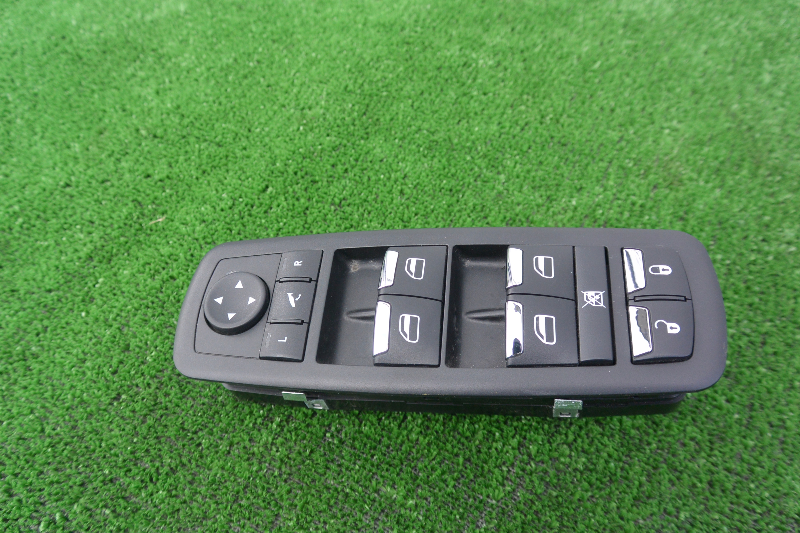 PANEL control of the window MASERATI QUATTROPORTE VI