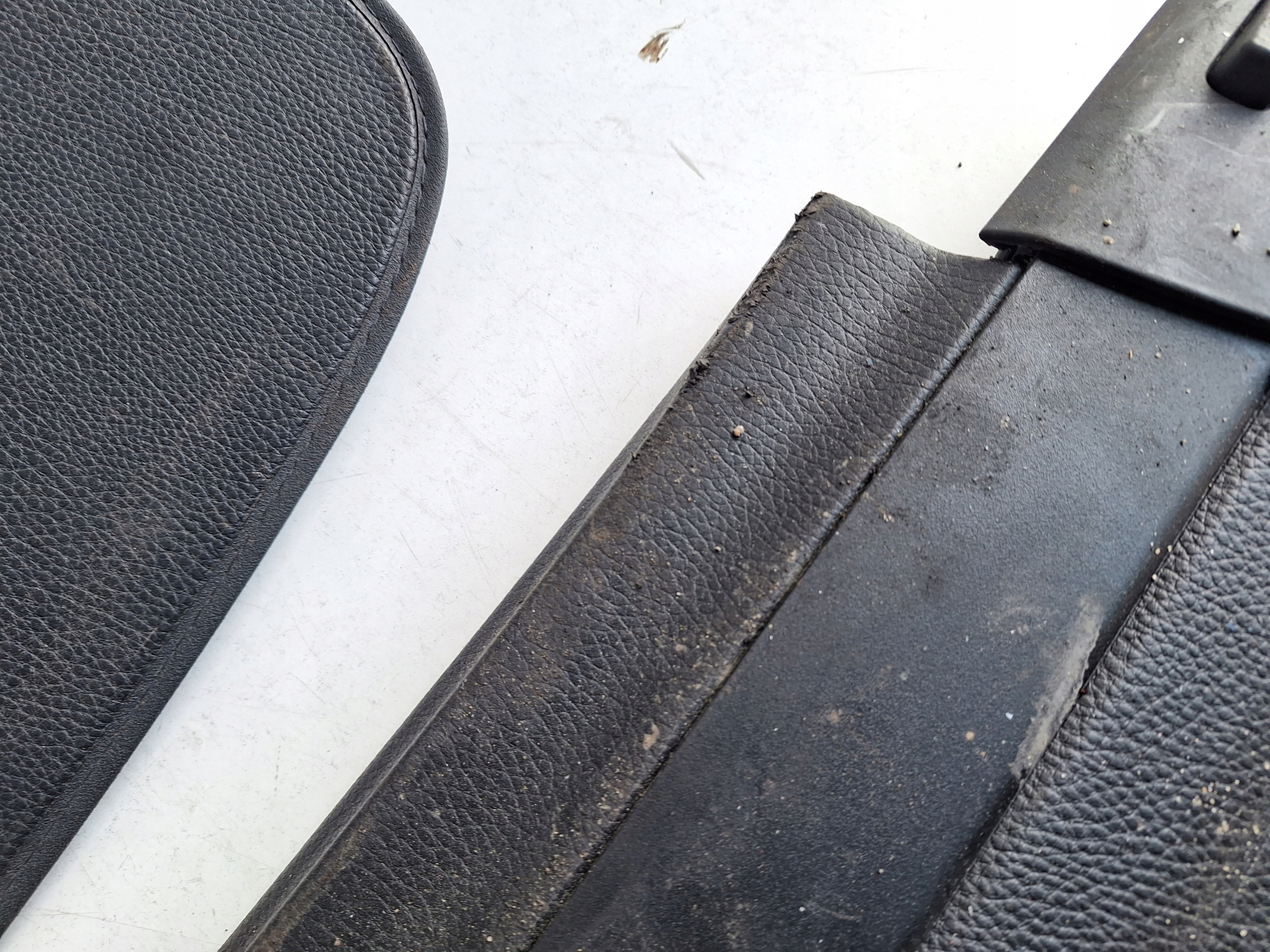 VOLKSWAGEN PASSAT B7 10-14 blinds boot KOMBI