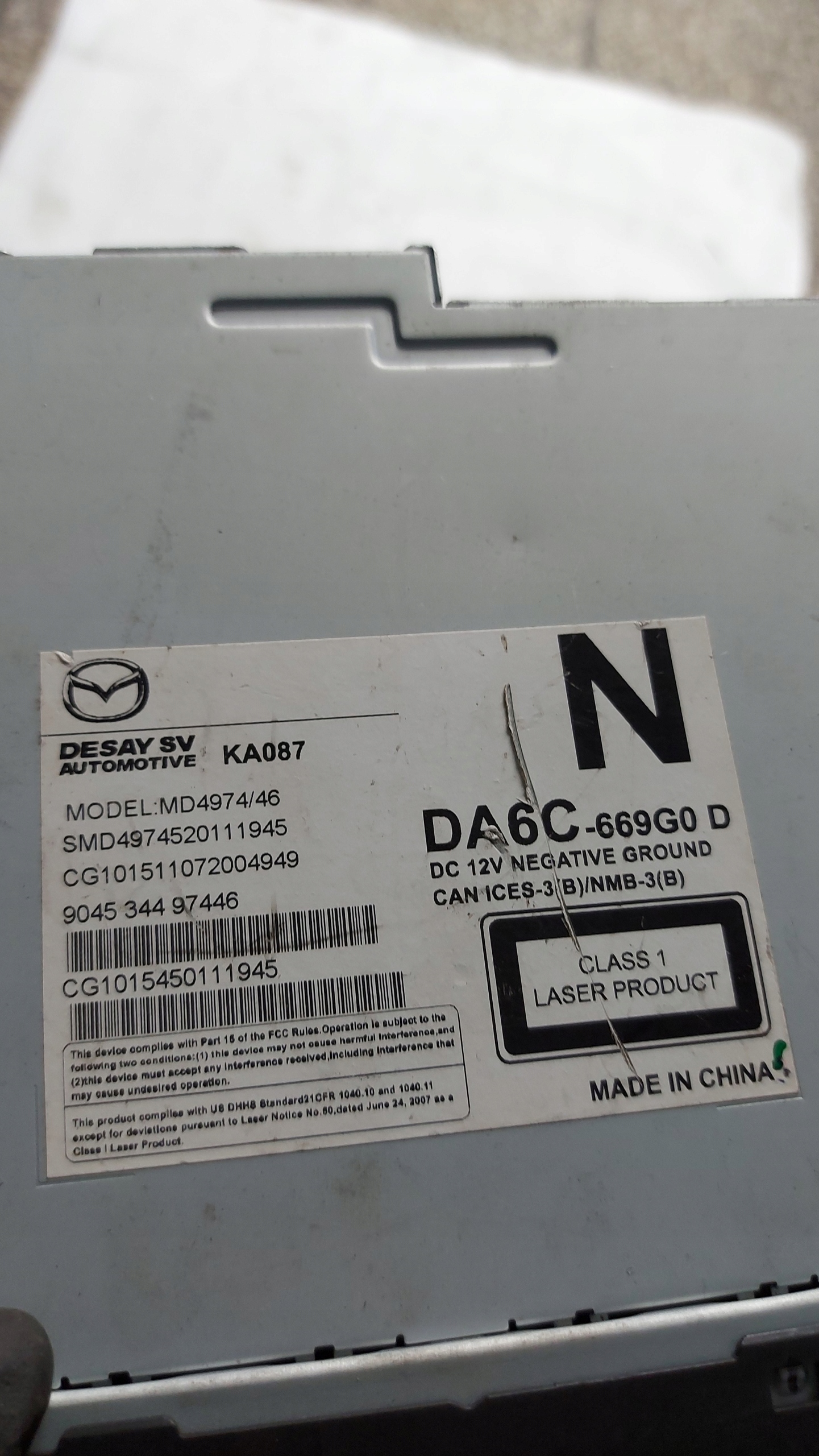ODTWARZACZ PLYT CD MAZDA CX-3 CX3 DA6E-669G0D OE EU