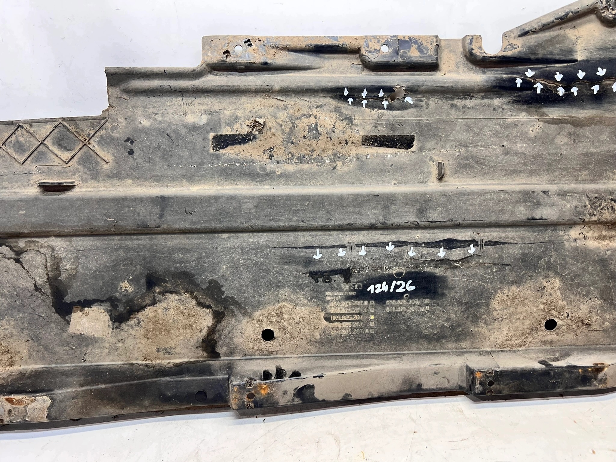 cover chassis left AUDI A4 B8 ALLROAD 8K9825207 124/26