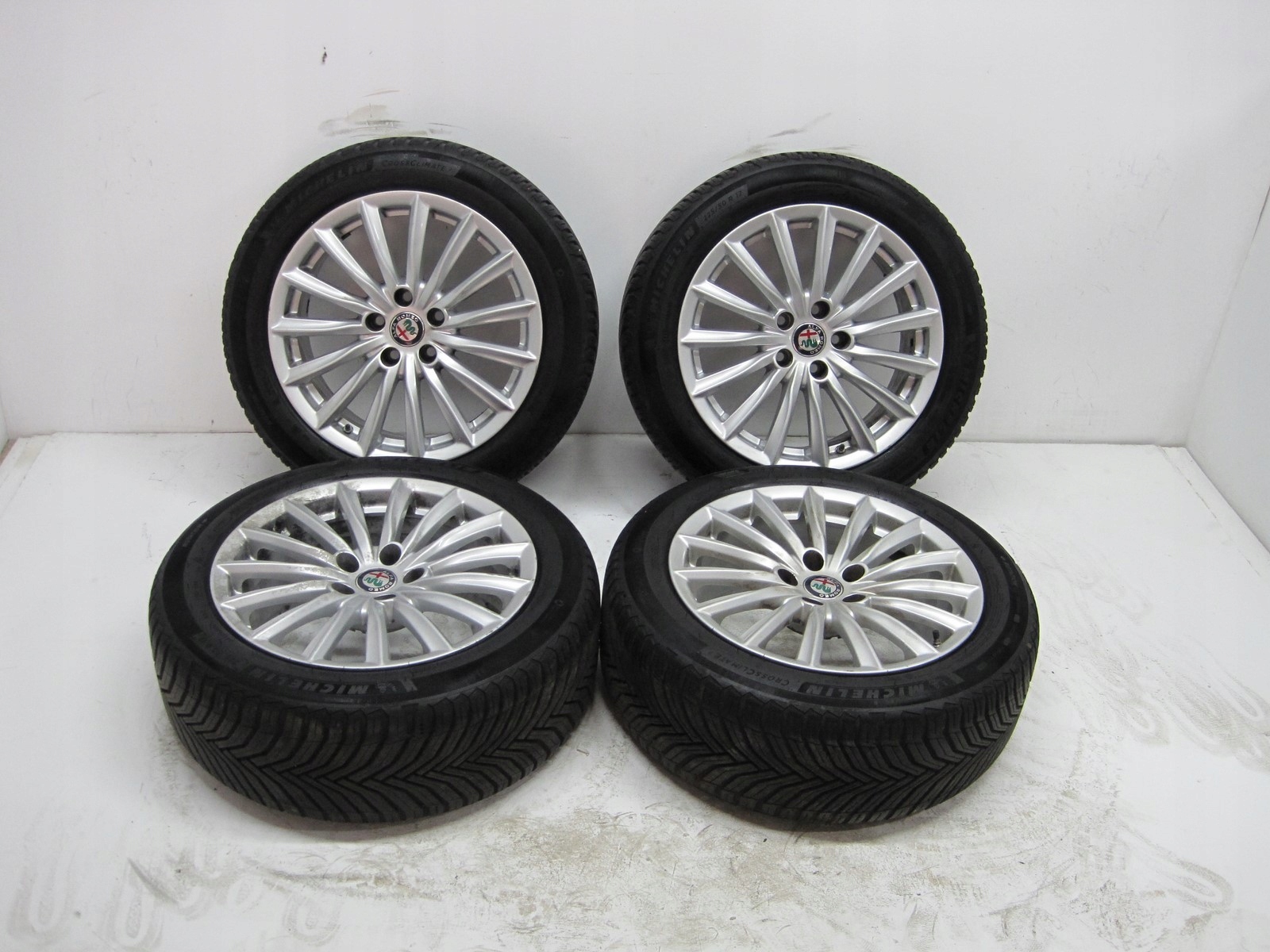 wheels discs tyres ALFA ROMEO GIULIA R17 M+S 21R