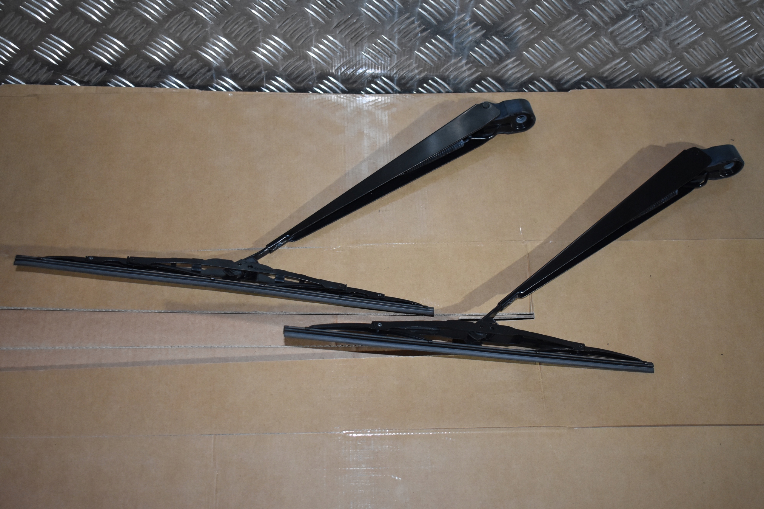 IDEALNE Bracci tergicristallo MERCEDES G W 463 1