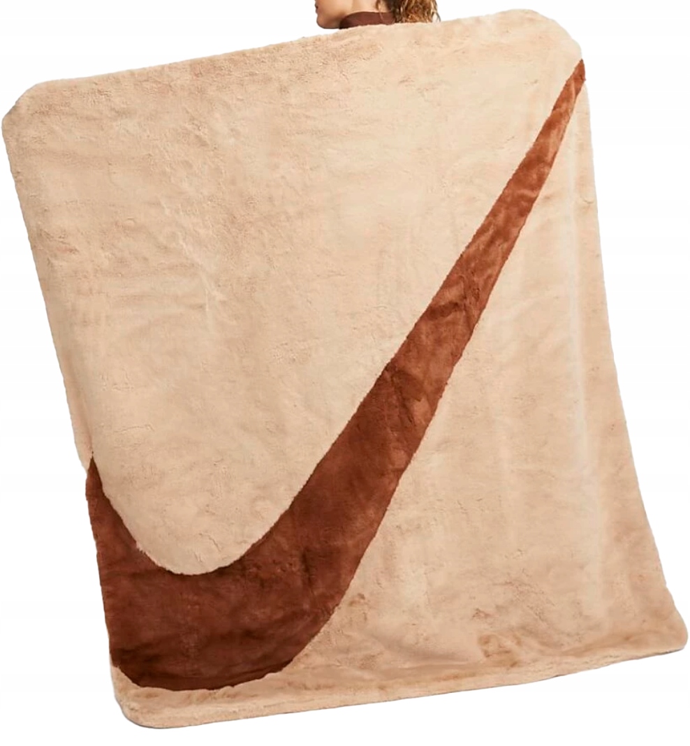 Nike Sportswear Velká Hřejivá Fleecová Deka Umělá Kožešina DO3793-200 165x142 cm