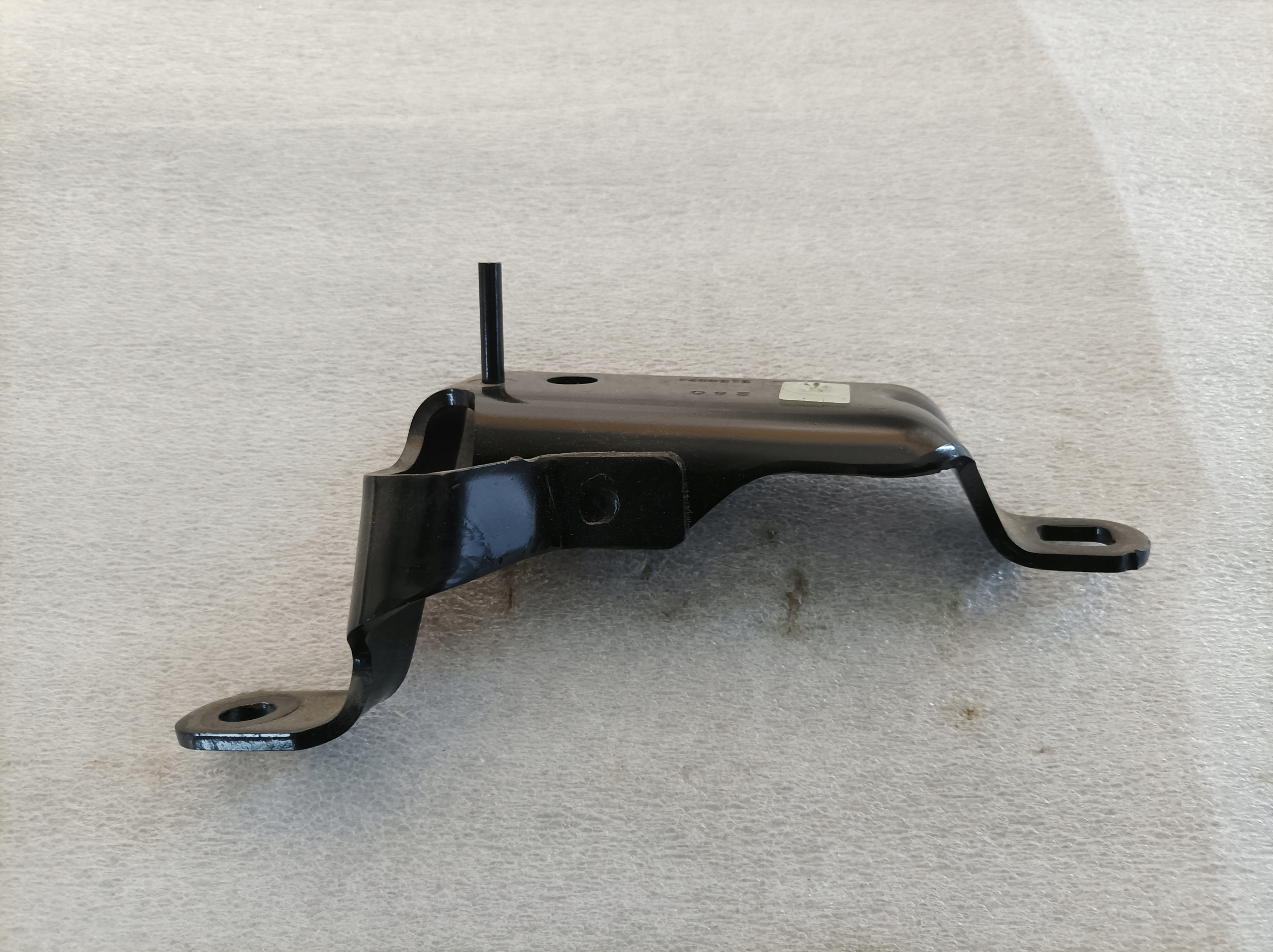 BMW X7 G07 console mounting supports 7488678