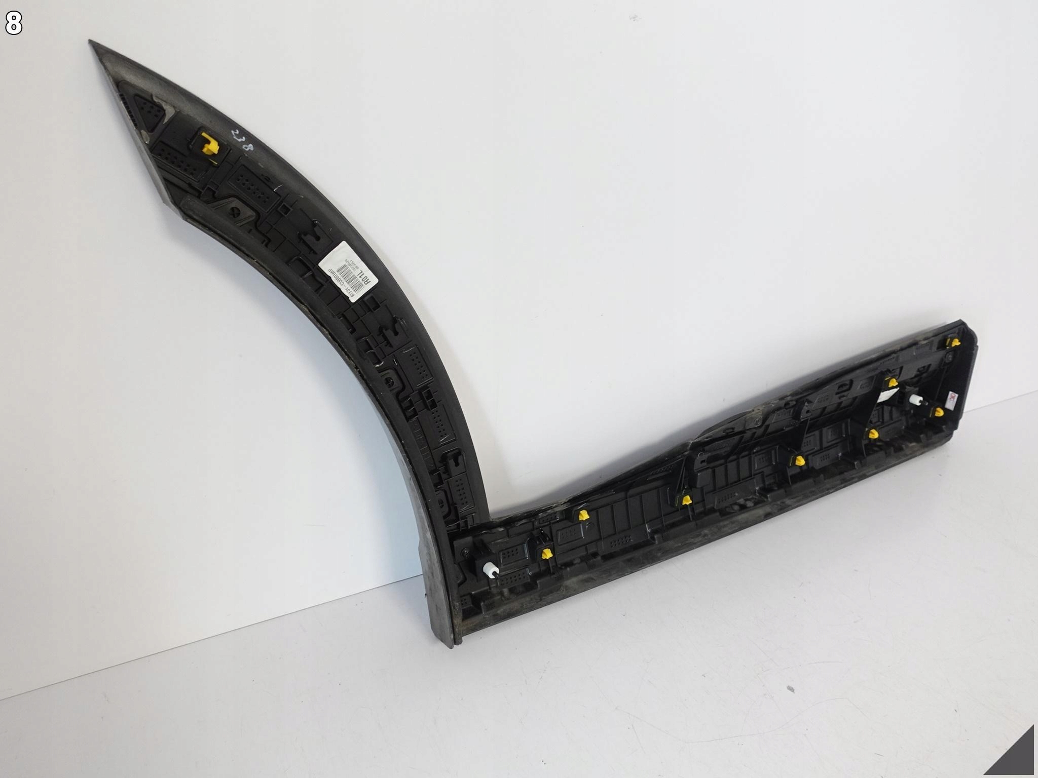 GENESIS GV60 21- moulding for door left rear part