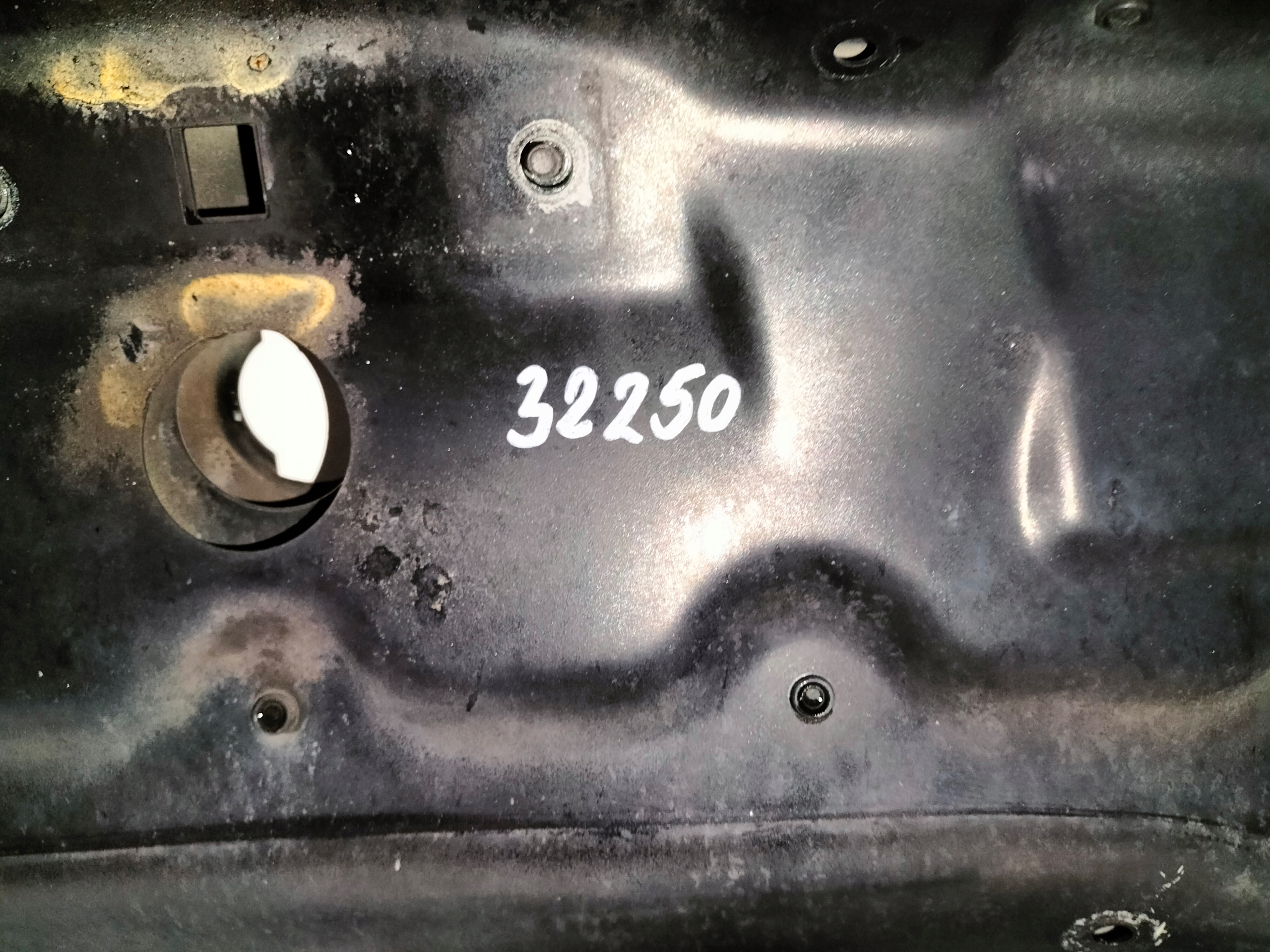 CAPOT MERCEDES E KLASA W211 02-09