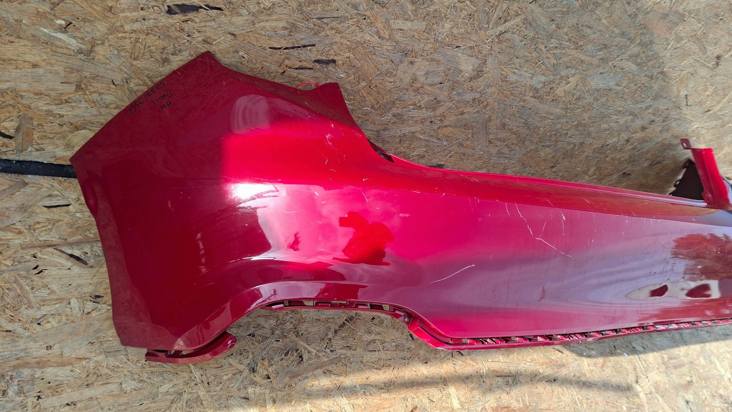 bumper rear 735626585 FIAT TIPO II HB 2015