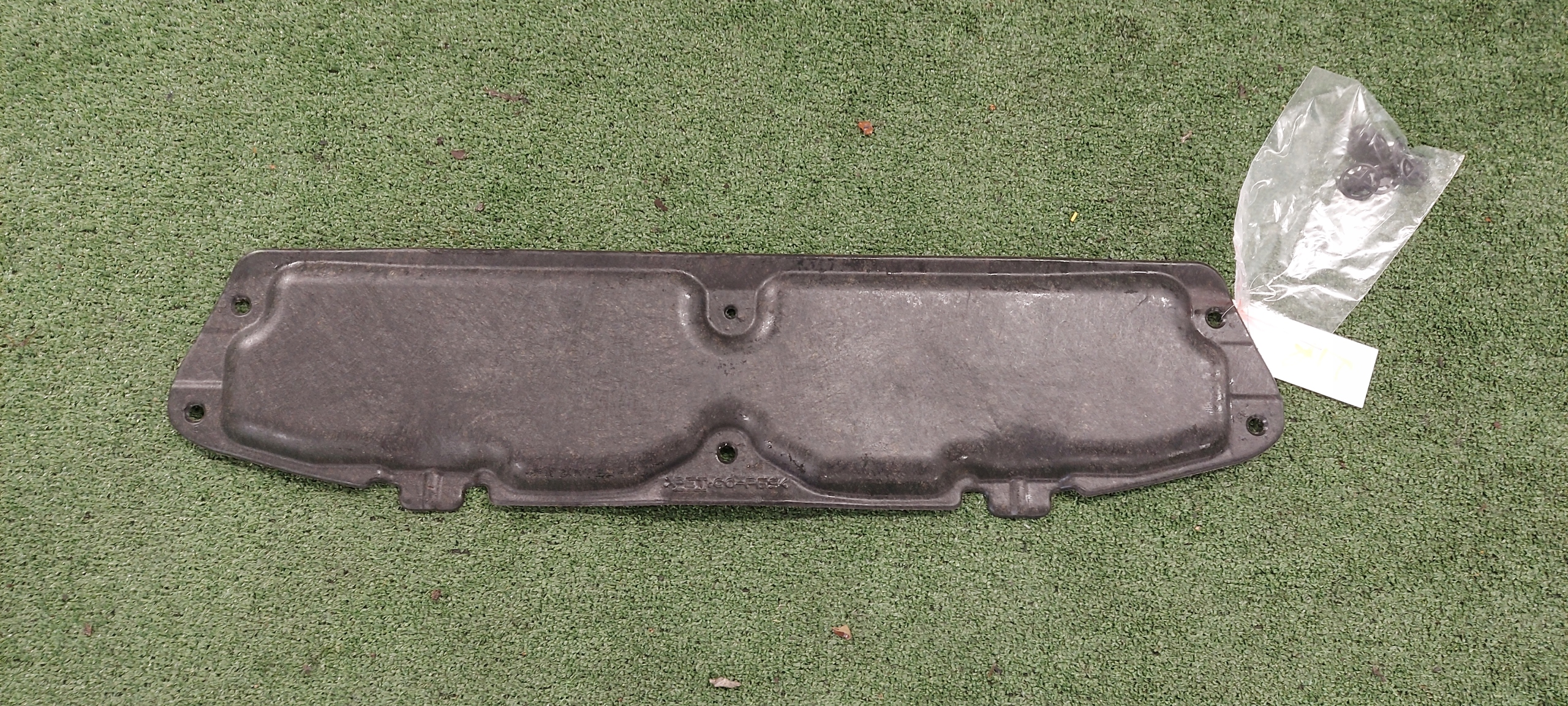 Insonorisation du capot +Bouchons NISSAN LEAF ZEO 10-17