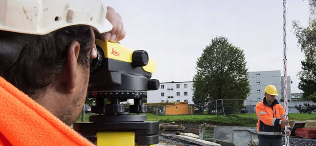 Niwelator terenu niwelator Leica NA524 niwelator optyczny niwelator zestaw Marka Leica