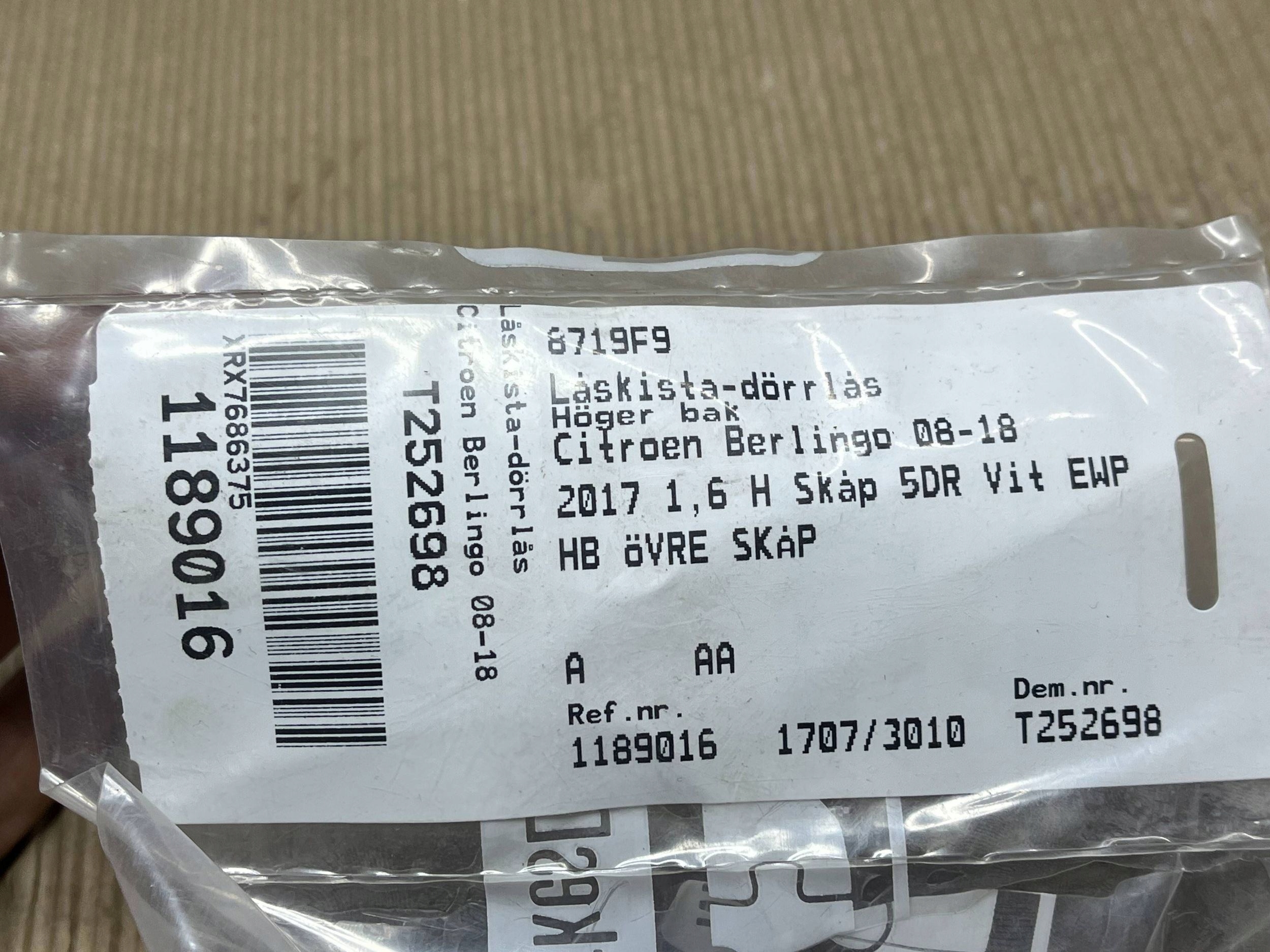 lock bonnet pickup Citroen Berlingo 8719F9