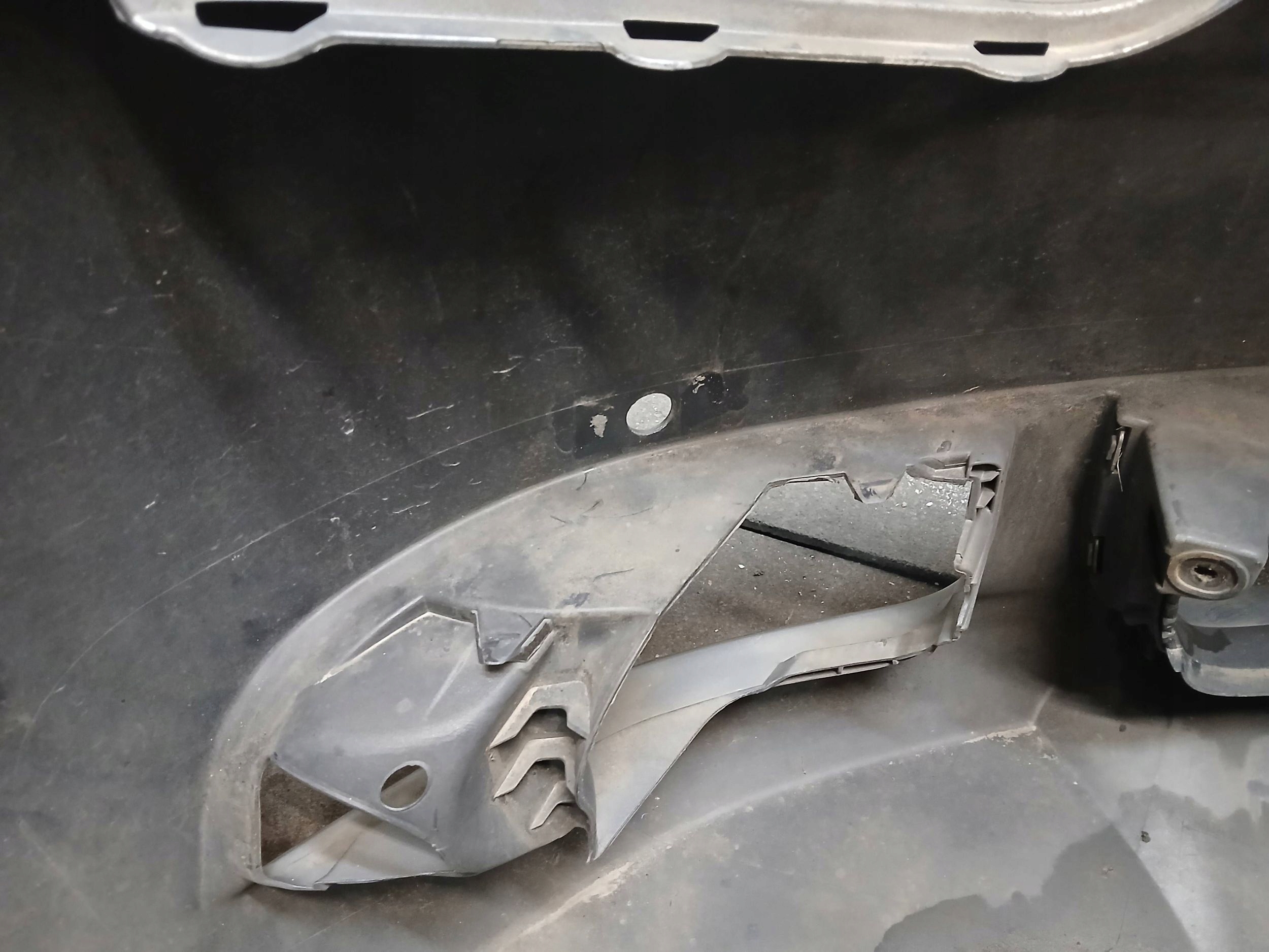 bumper front SKODA SUPERB II 2 3T0