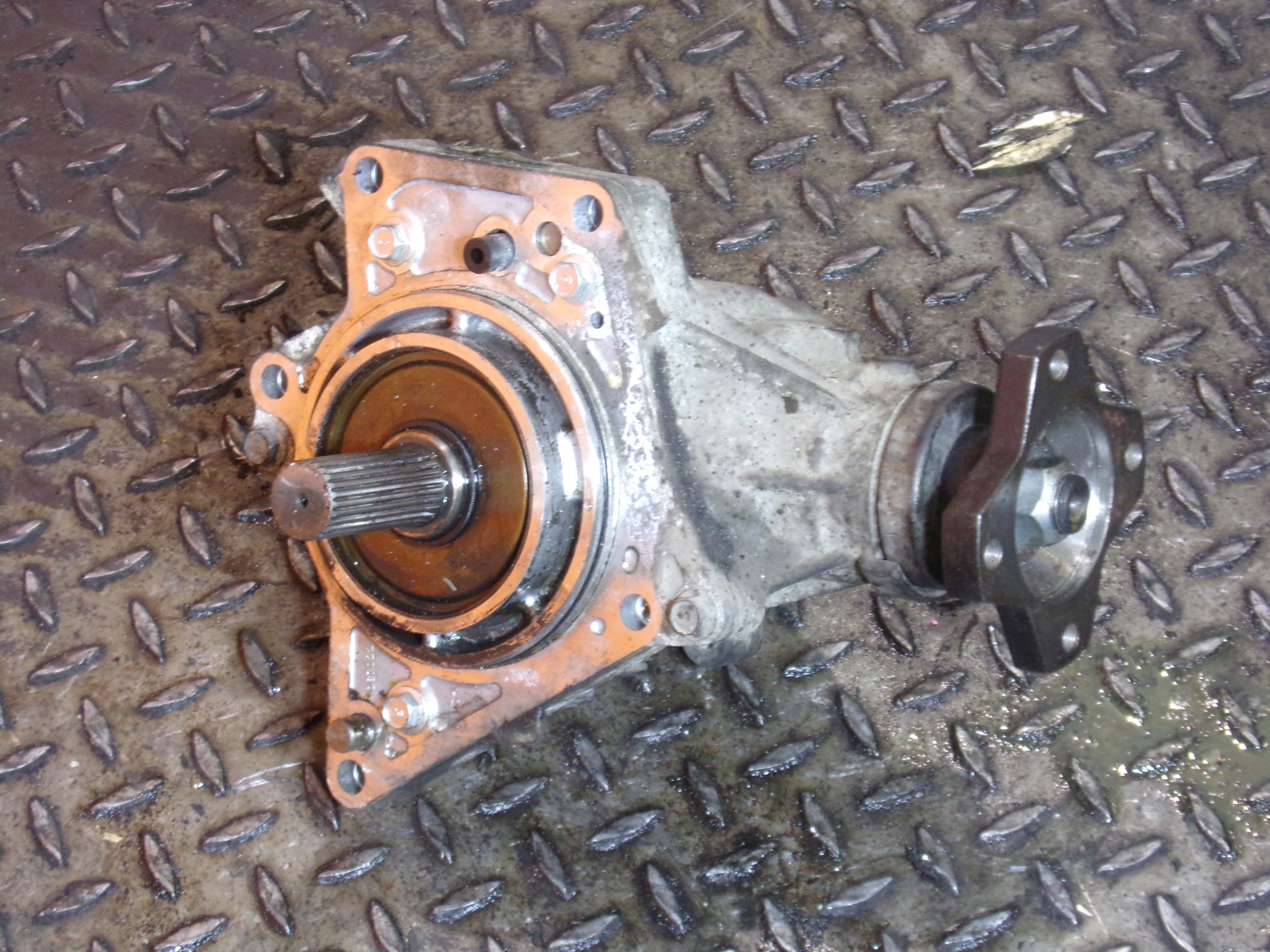 X-TRAIL T31 2.0 DCI 10r 173KM reduktor JD600 Rodzaj skrzyni Manualna