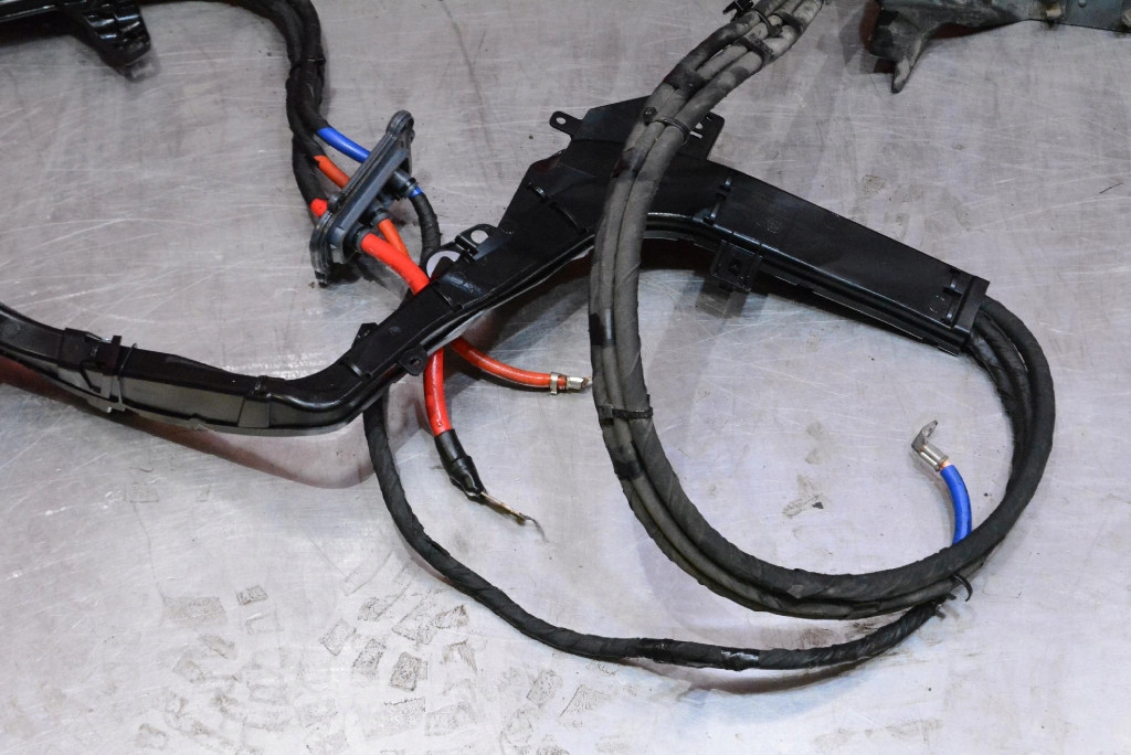 cablaggio cablaggio per batteria 31654934 VOLVO V60 2 II 2.0 B5 250 KM 18-21