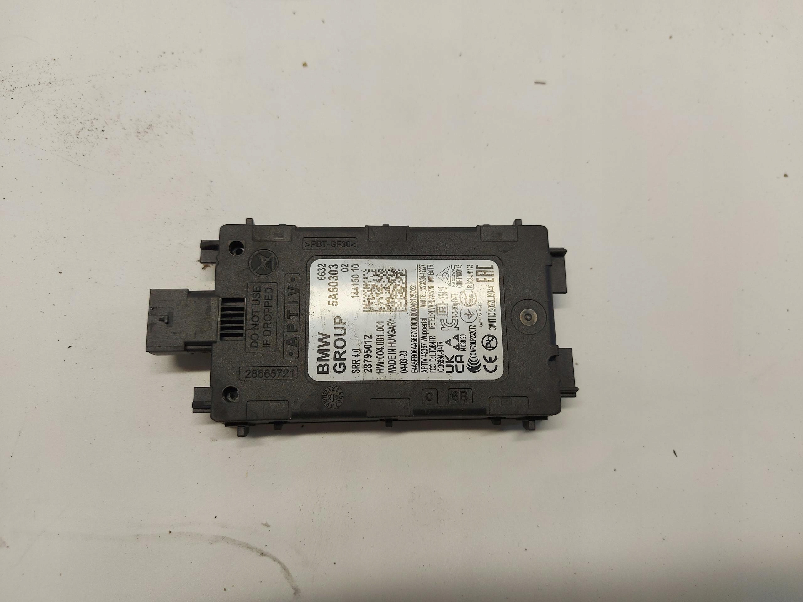 BMW iX1 X1 U11 Radar Sensor martwego pola 5A60303