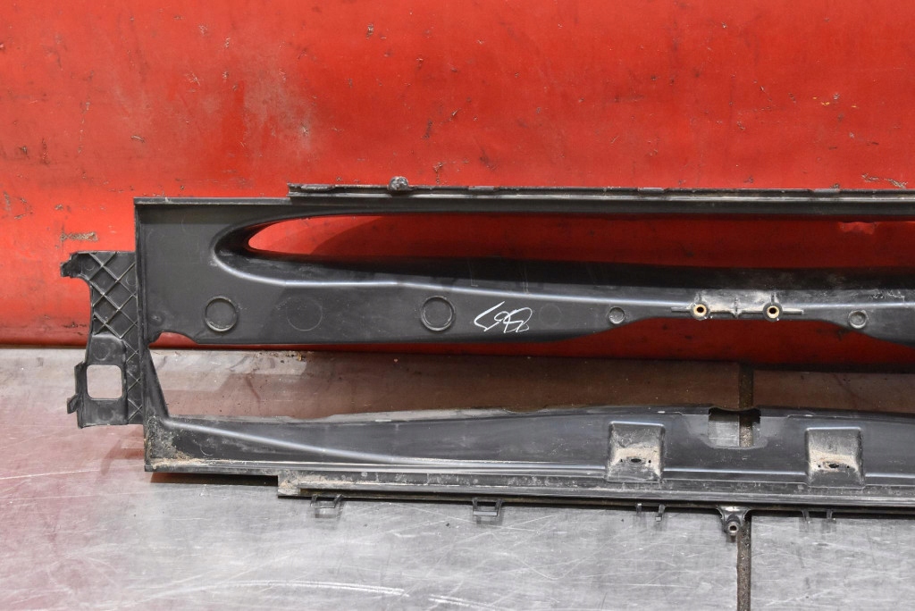 воздуховод радиатора 1038208-00-B tesla MODEL S 772 ЛС