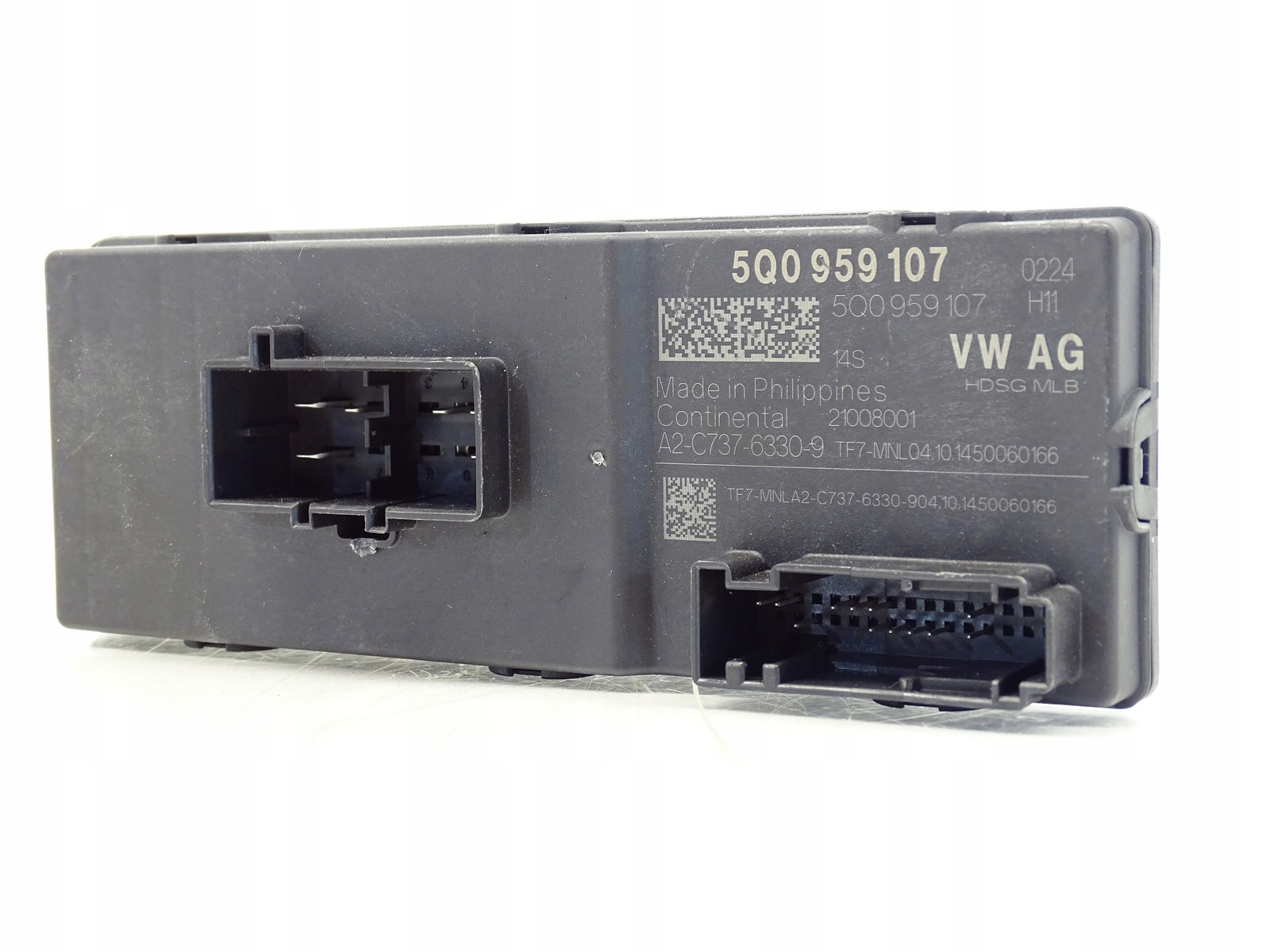 module control unit bonnet VW PASSAT B8 5Q0959107