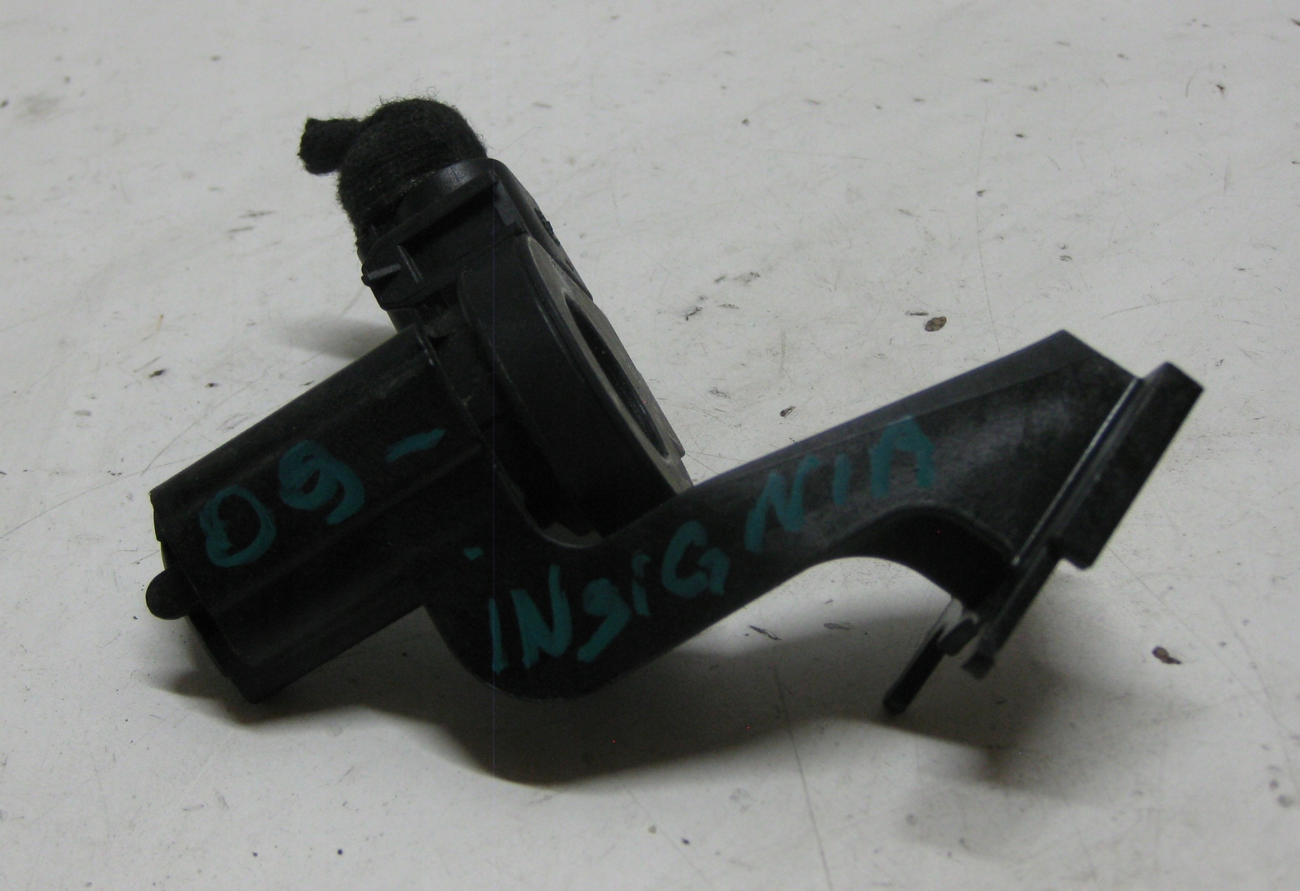 OPEL INSIGNIA A Bedienteil Sensor NATEZENIA AKUMULATORA 13267214