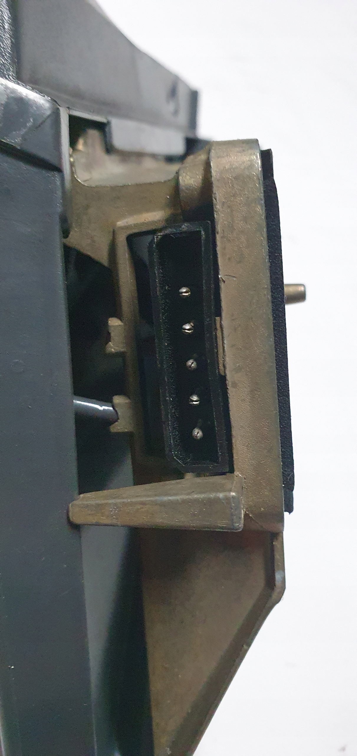 оригинал зеркало левое opel 173401 90260923 90246863 GM