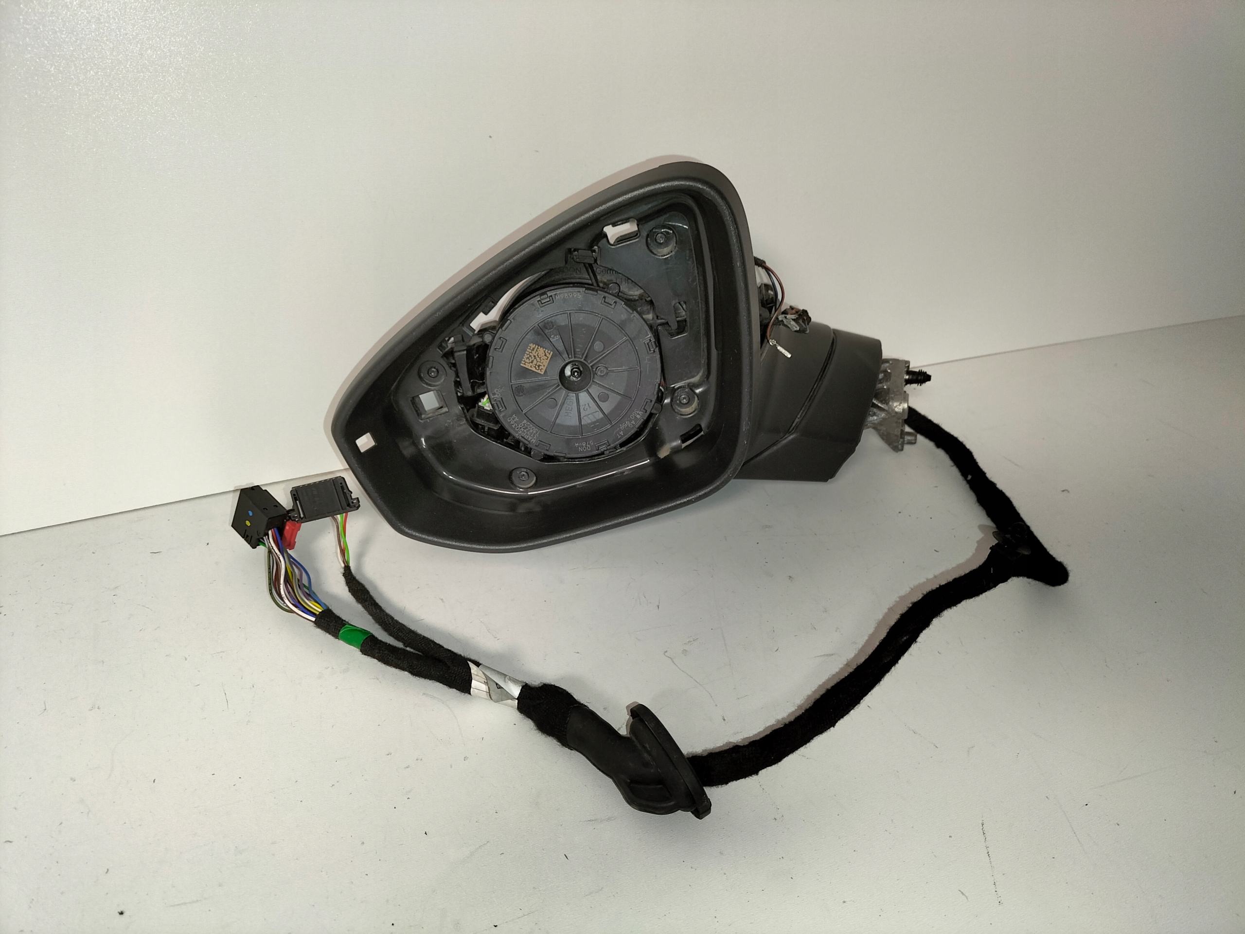 Spiegel links elektrisch VW PASSAT B9 24
