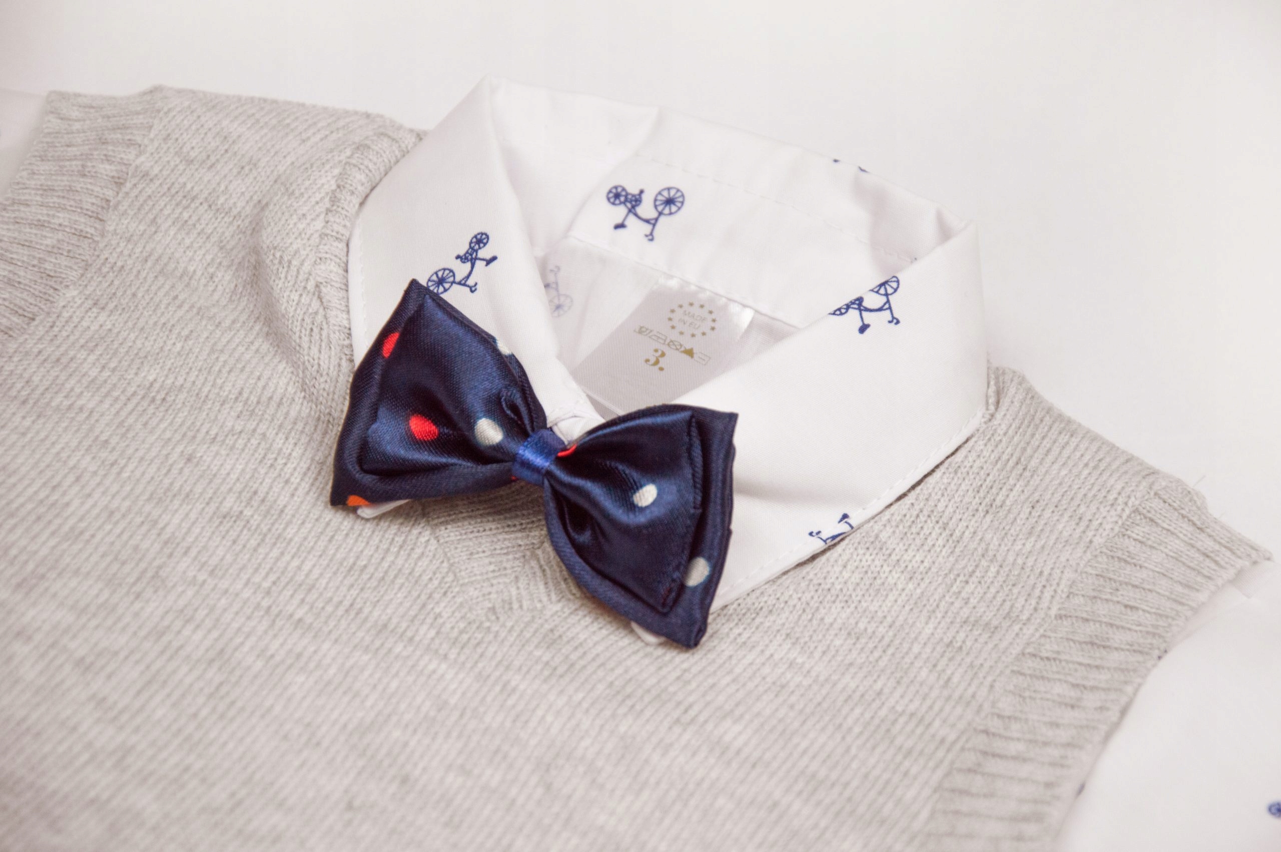 KOMPLET WIZYTOWY dla chłopca CHRZEST 4 cz. 74 Wzór dominujący inny wzór