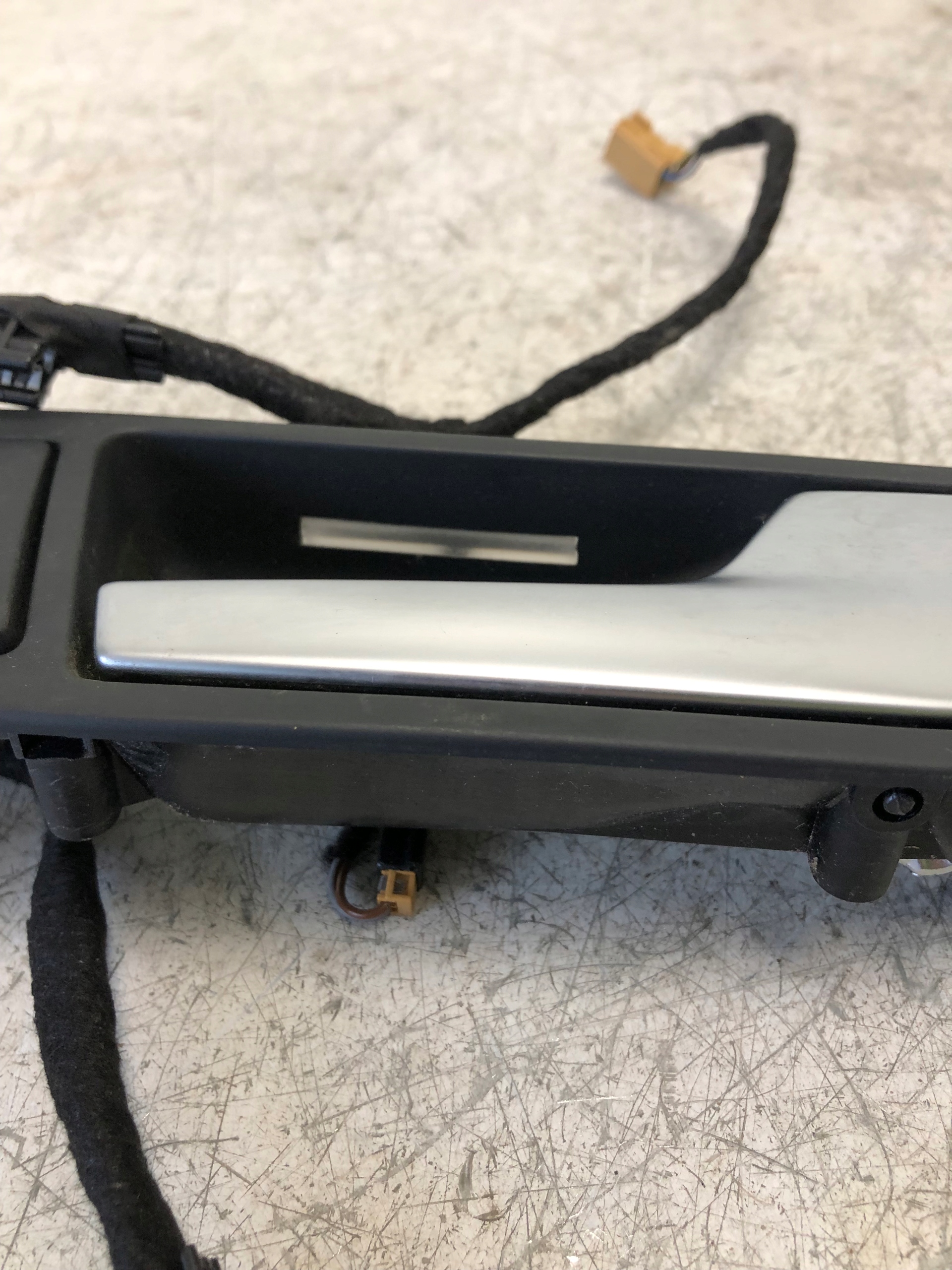 handle inner PODSWIETLENIE right rear part AUDI Q5
