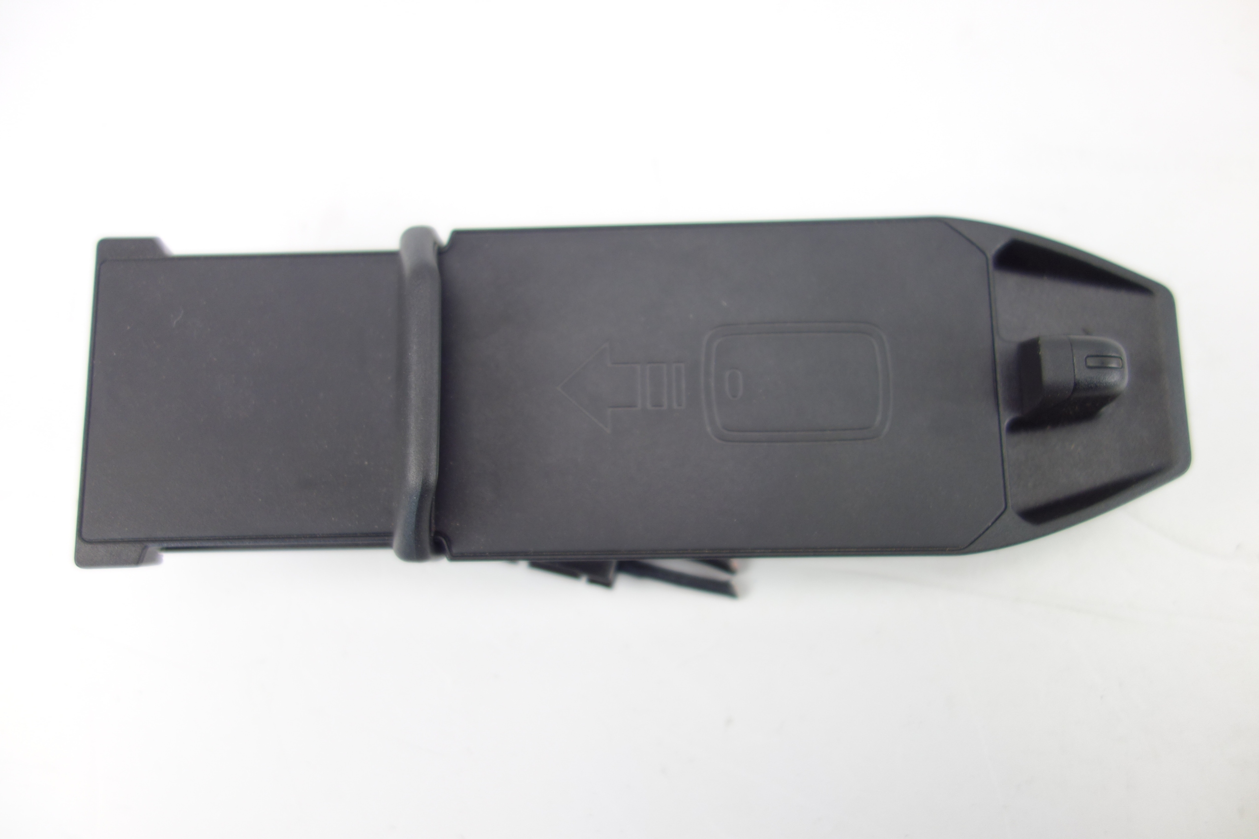 LADOWARKA INDUKCYJNA BMW F39